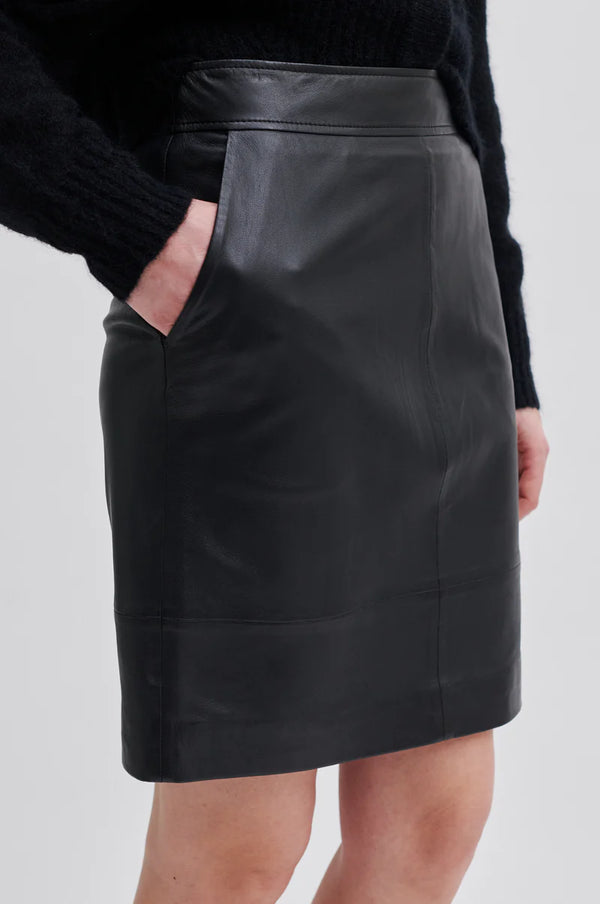 Francie Mini Leather Skirt (8001 Black)