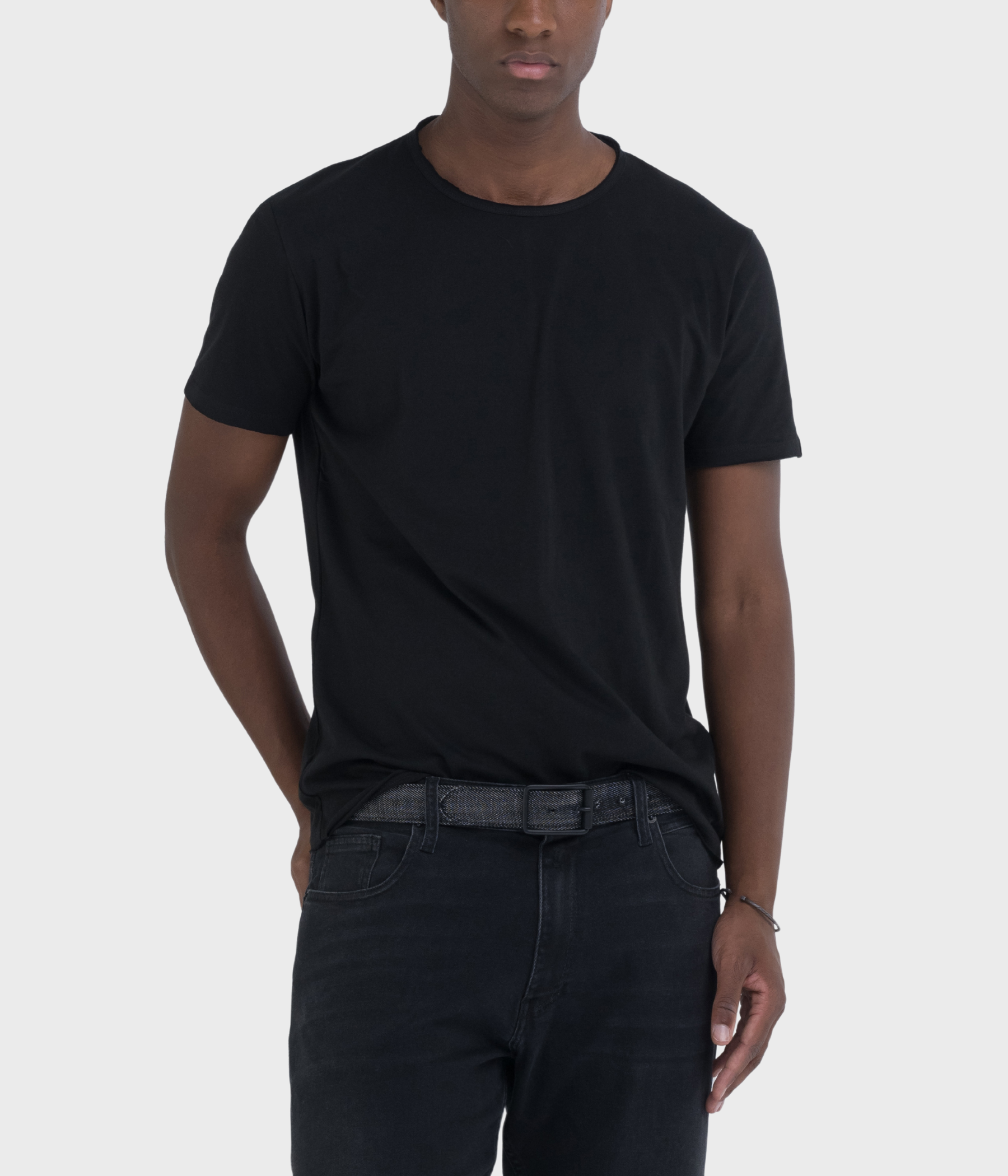 Rundhalsad svart t-shirt från Replay.