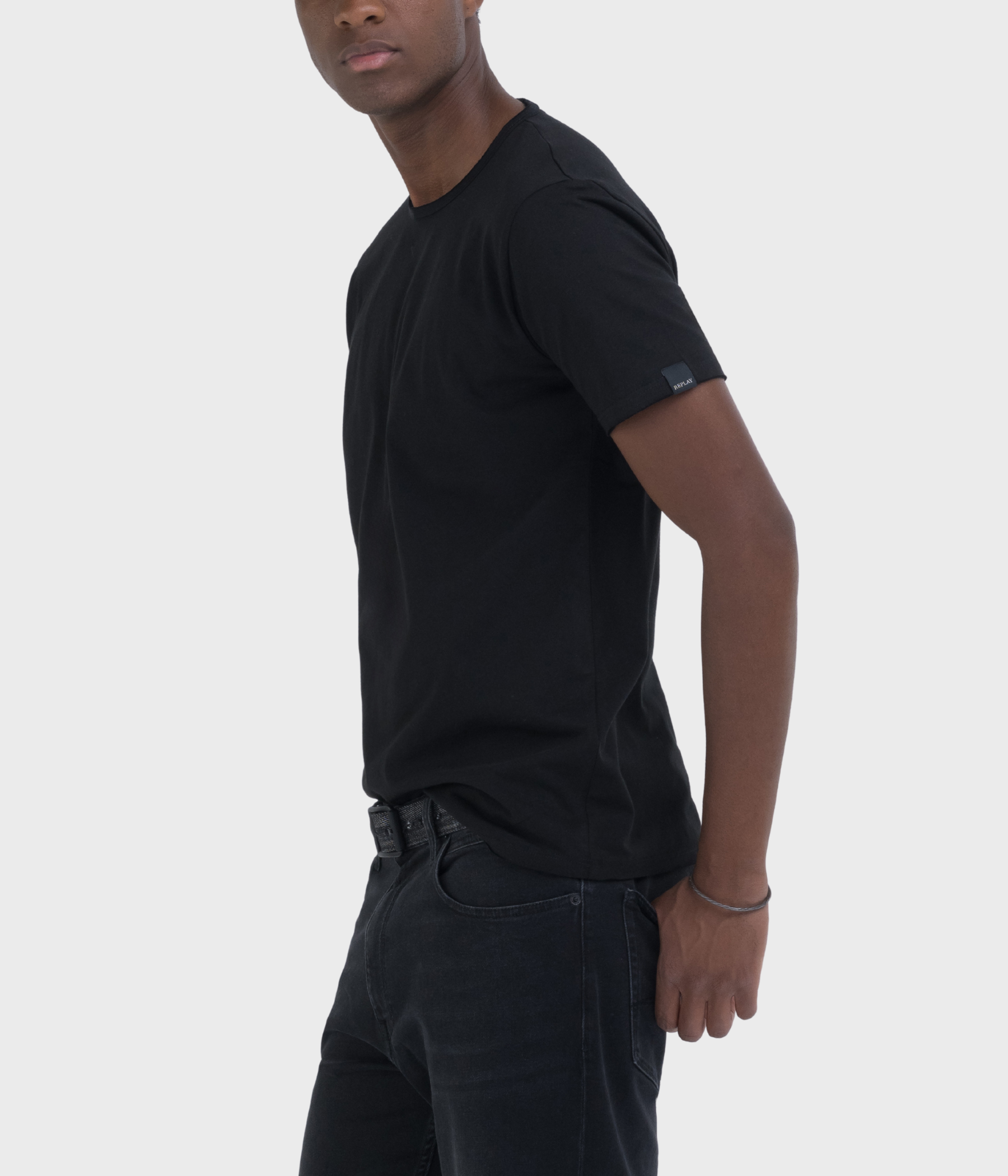 T-Shirt O-Neck. (098 BLACK)