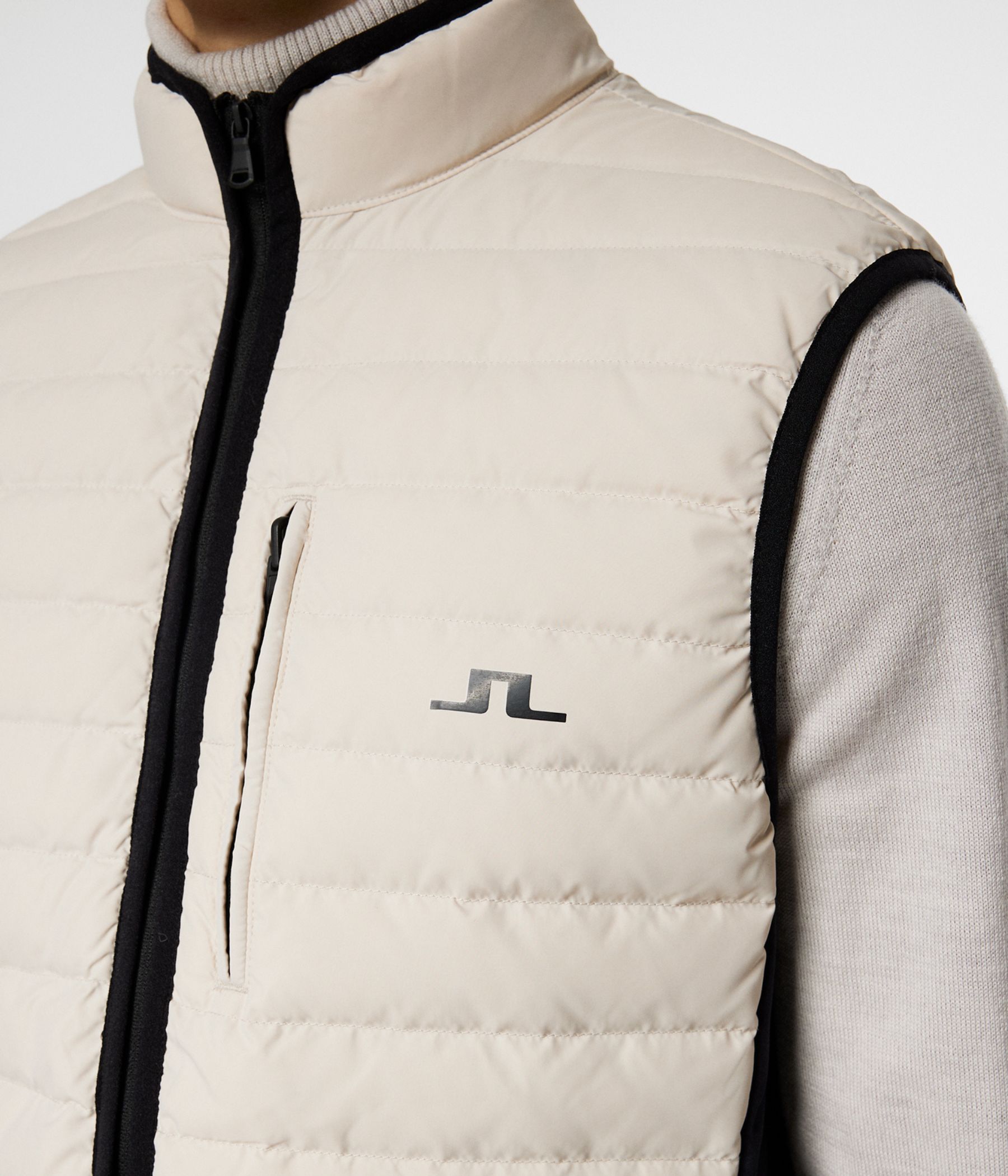 Pace Down Liner Vest. (U029 Moonbeam)