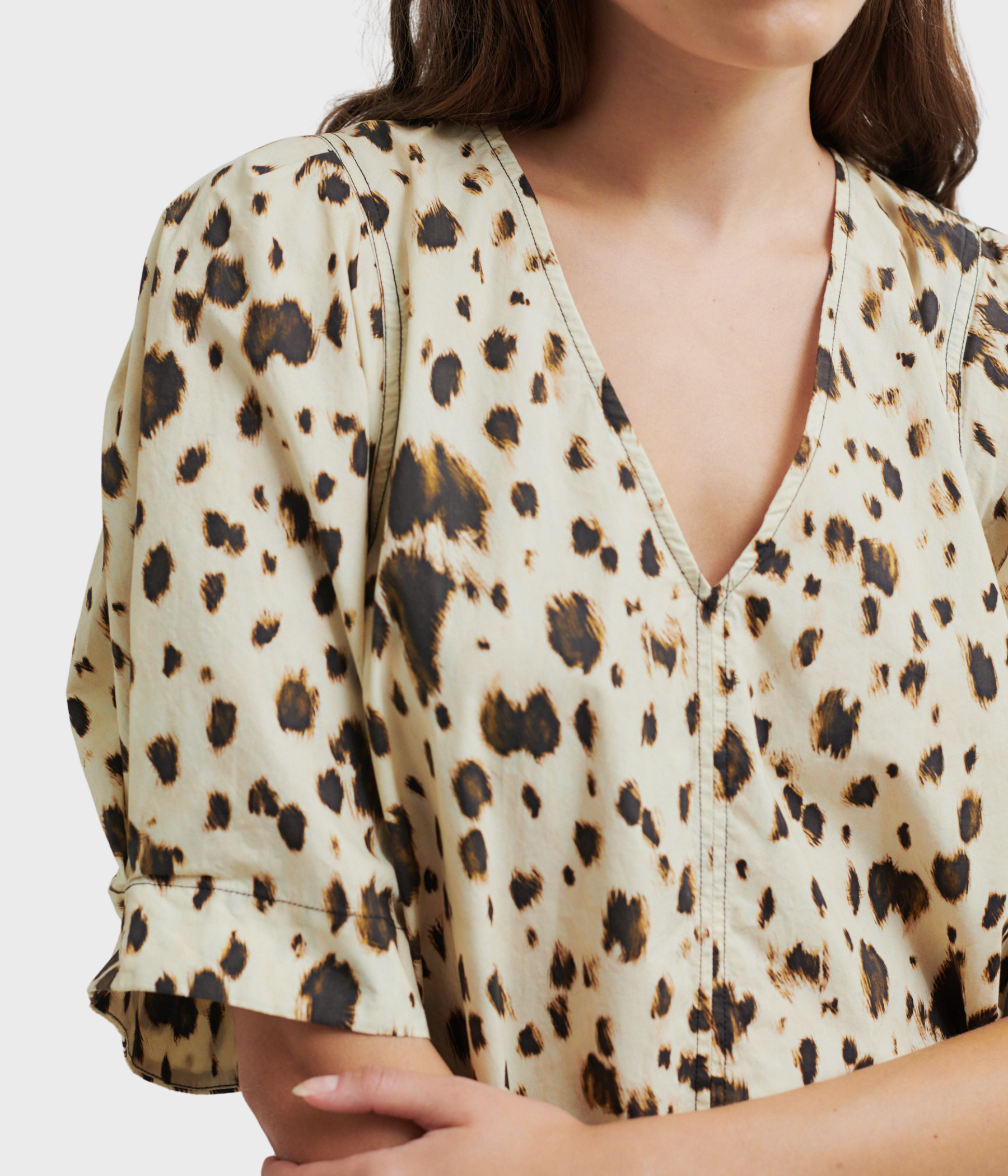 Leoni Blouse (1016 White Alyssum)