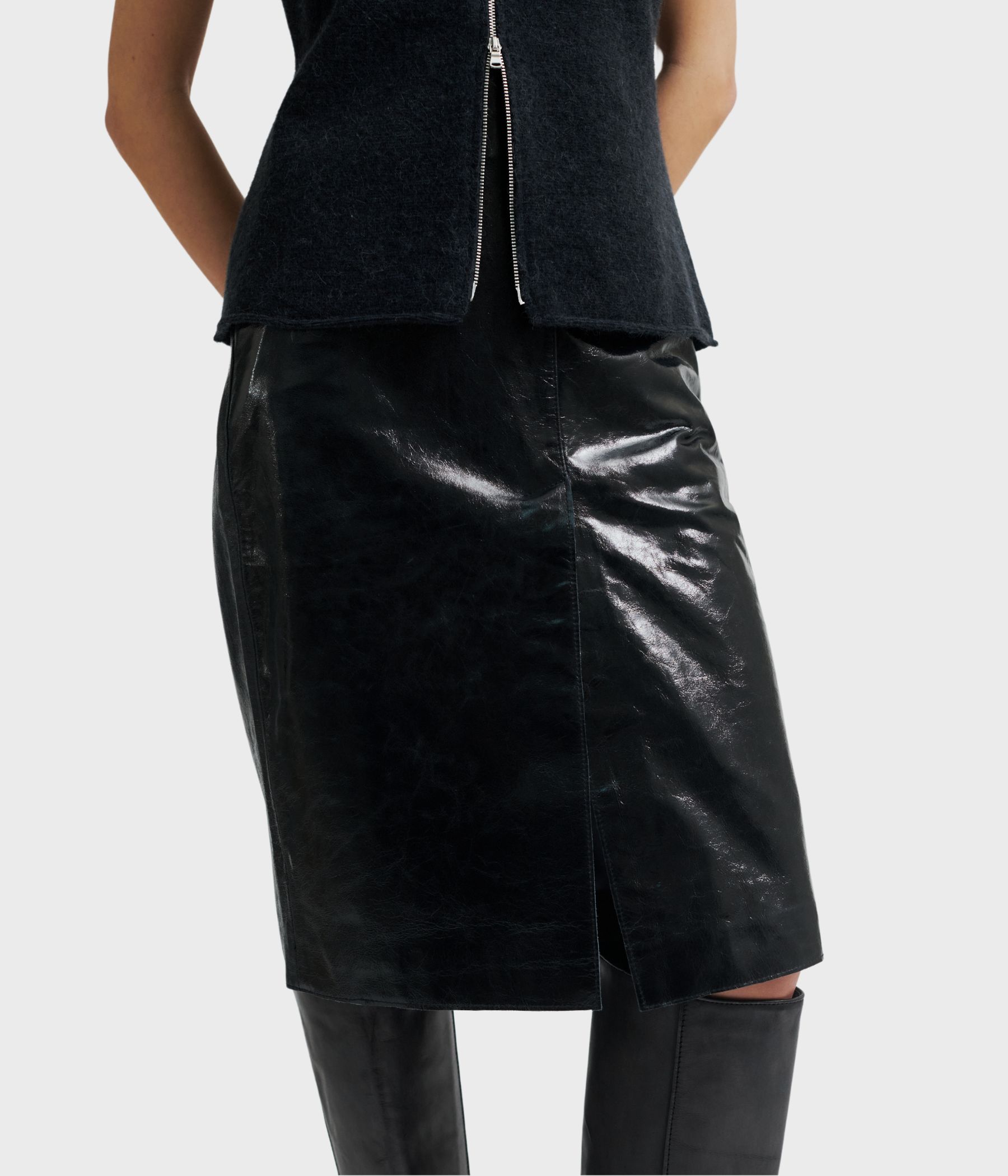 Queens Leather Skirt (5994 Night Sky)