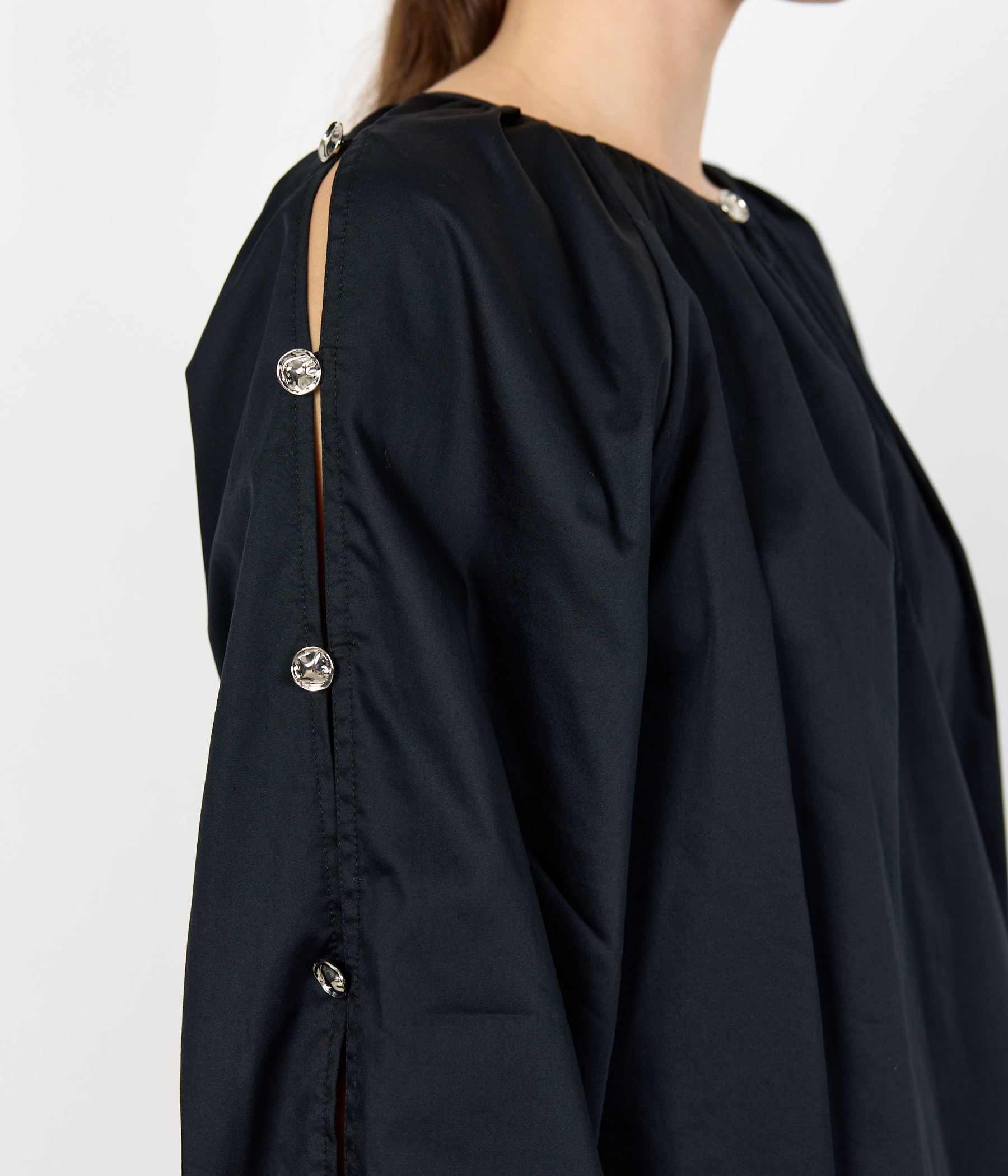 LR-ISLA SOLID 131. (L999 - BLACK)