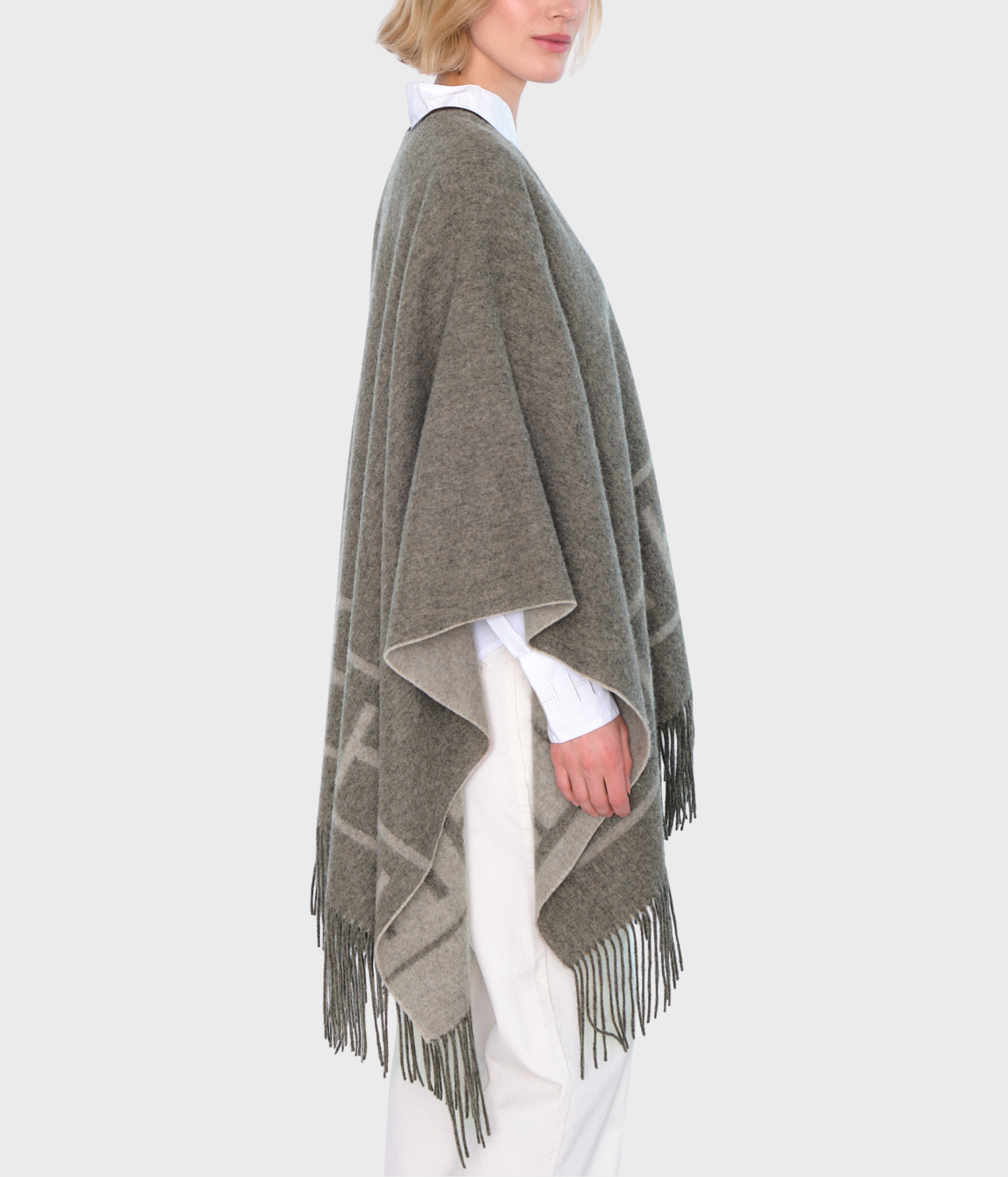 HÉST Shawl (6004Brown)