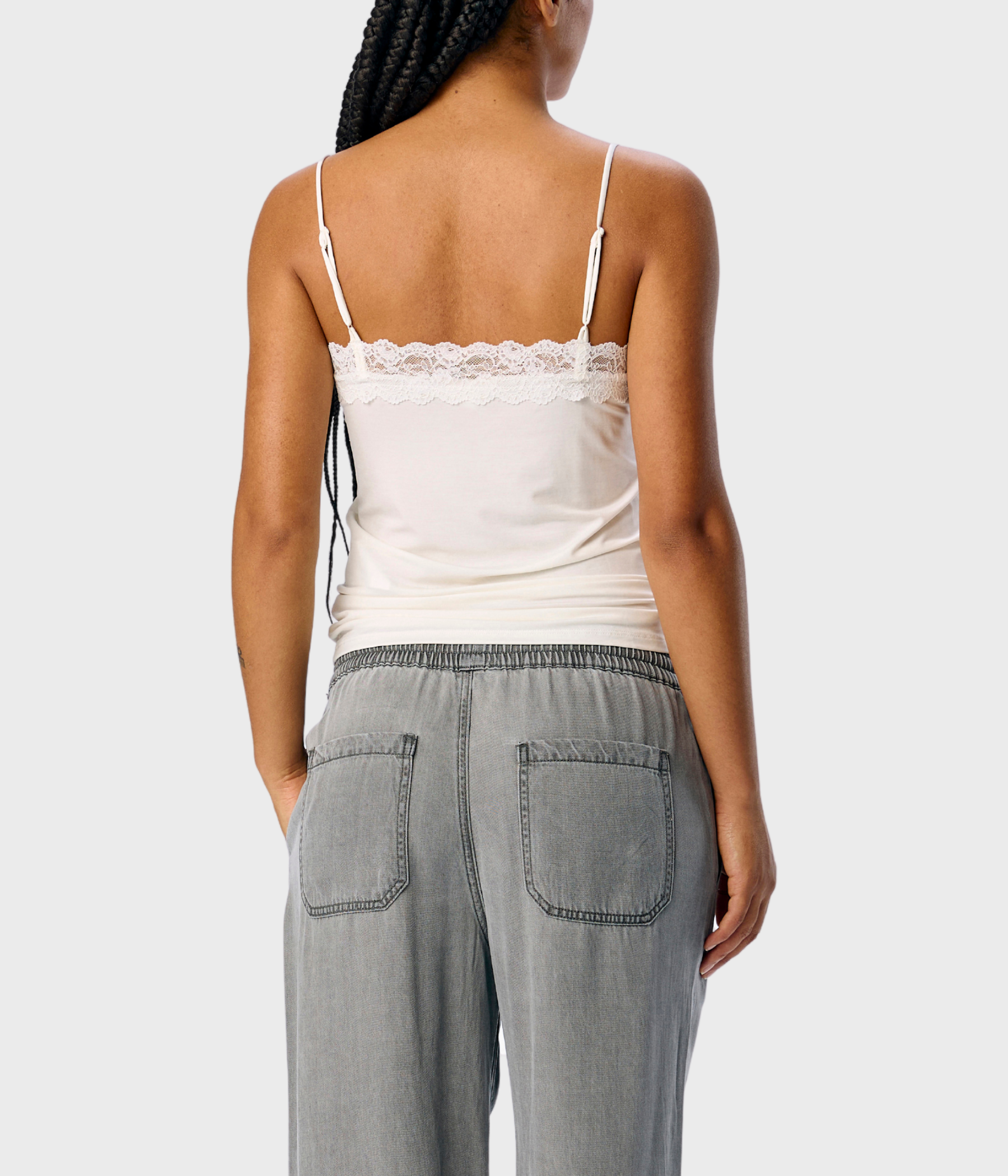 OBJLEENA SUS LACE SINGLET TOP NOOS (WHITE)