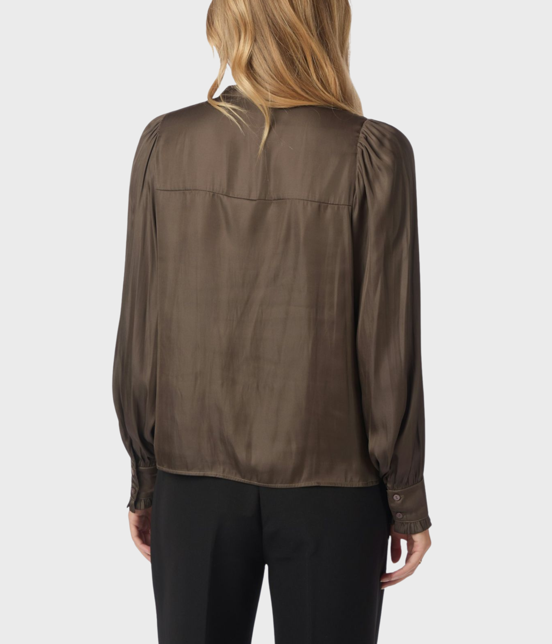 Zola Blouse. (210 BROWN)