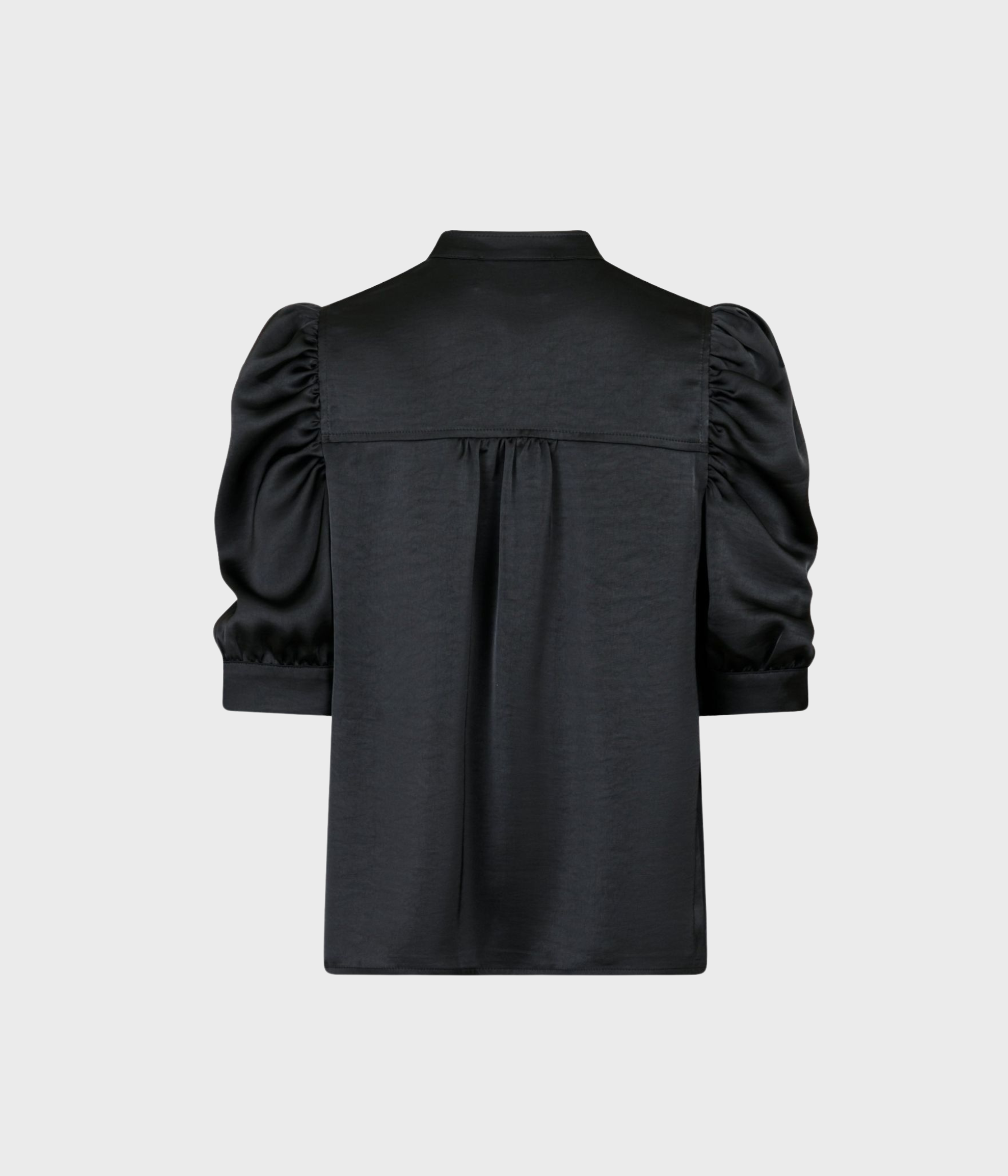 Roella Heavy Sateen Blouse. (100 Black)