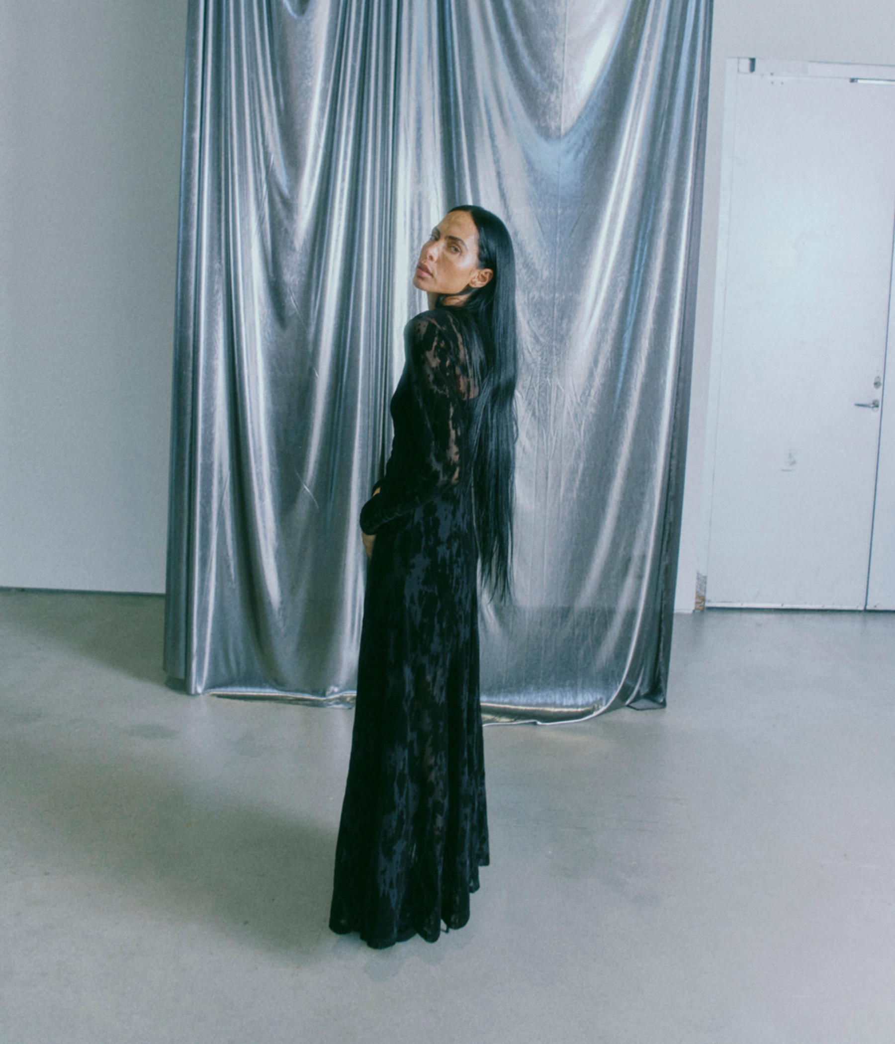 CMFLAME-DRESS. (1000 black)