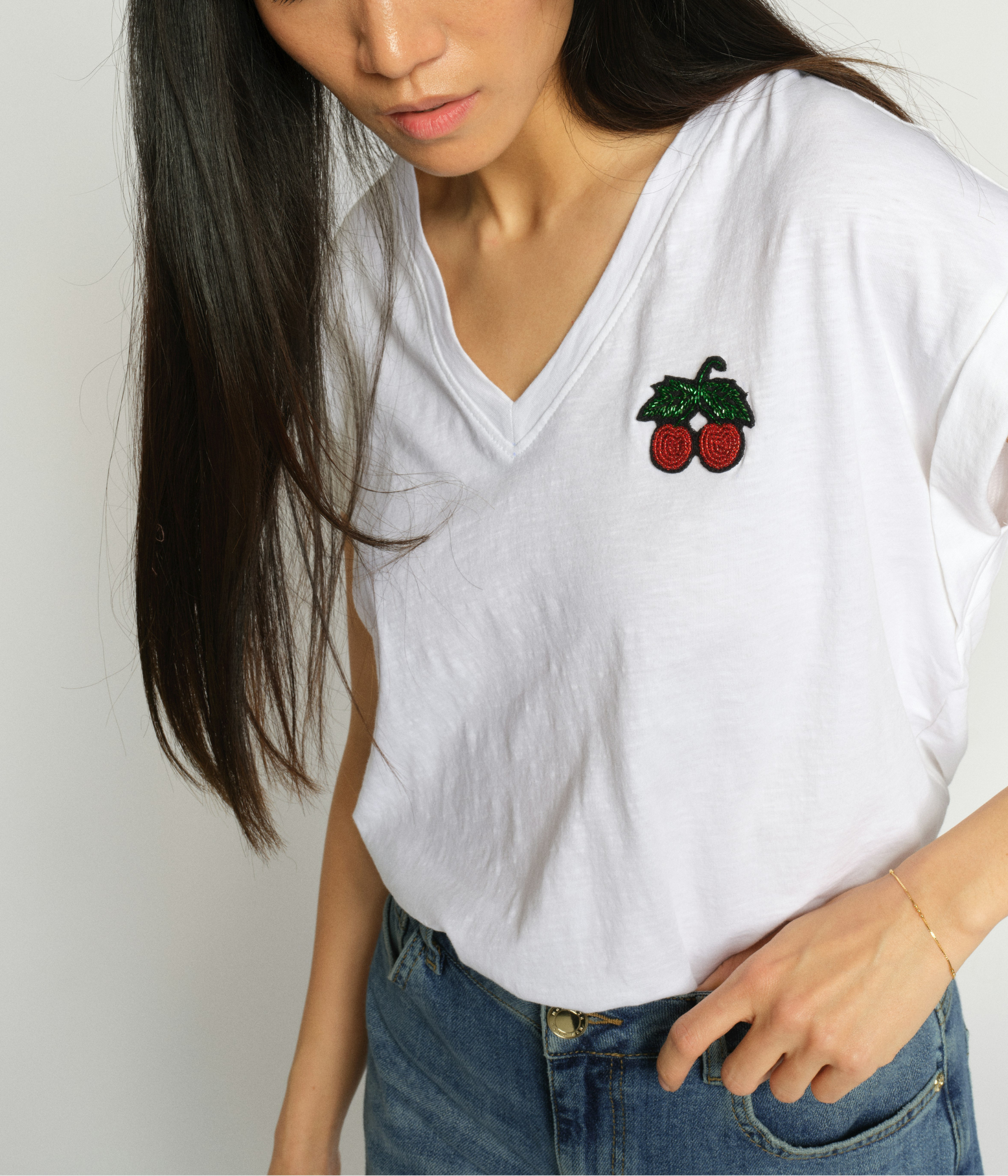 Mmsilao V-Ss Tee (101 WHITE)