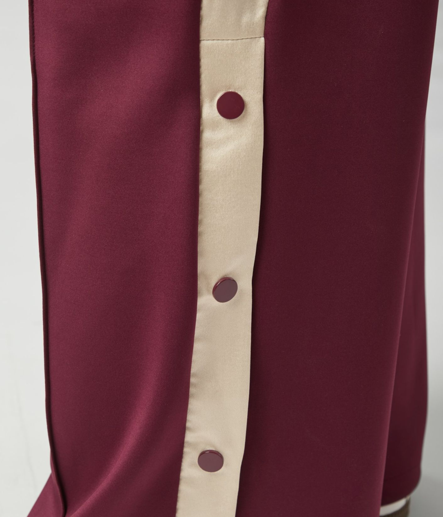 Puggy Track Suit Pants. (162 Bordeaux)
