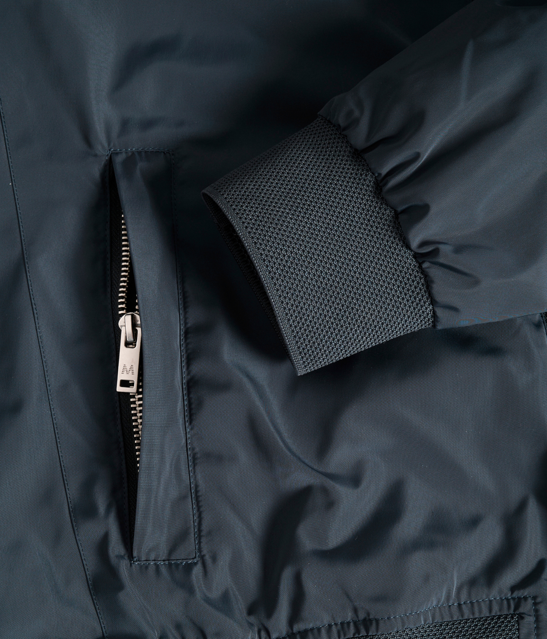 Mahardron N. (194011 Dark Navy) - D.O. Design Only