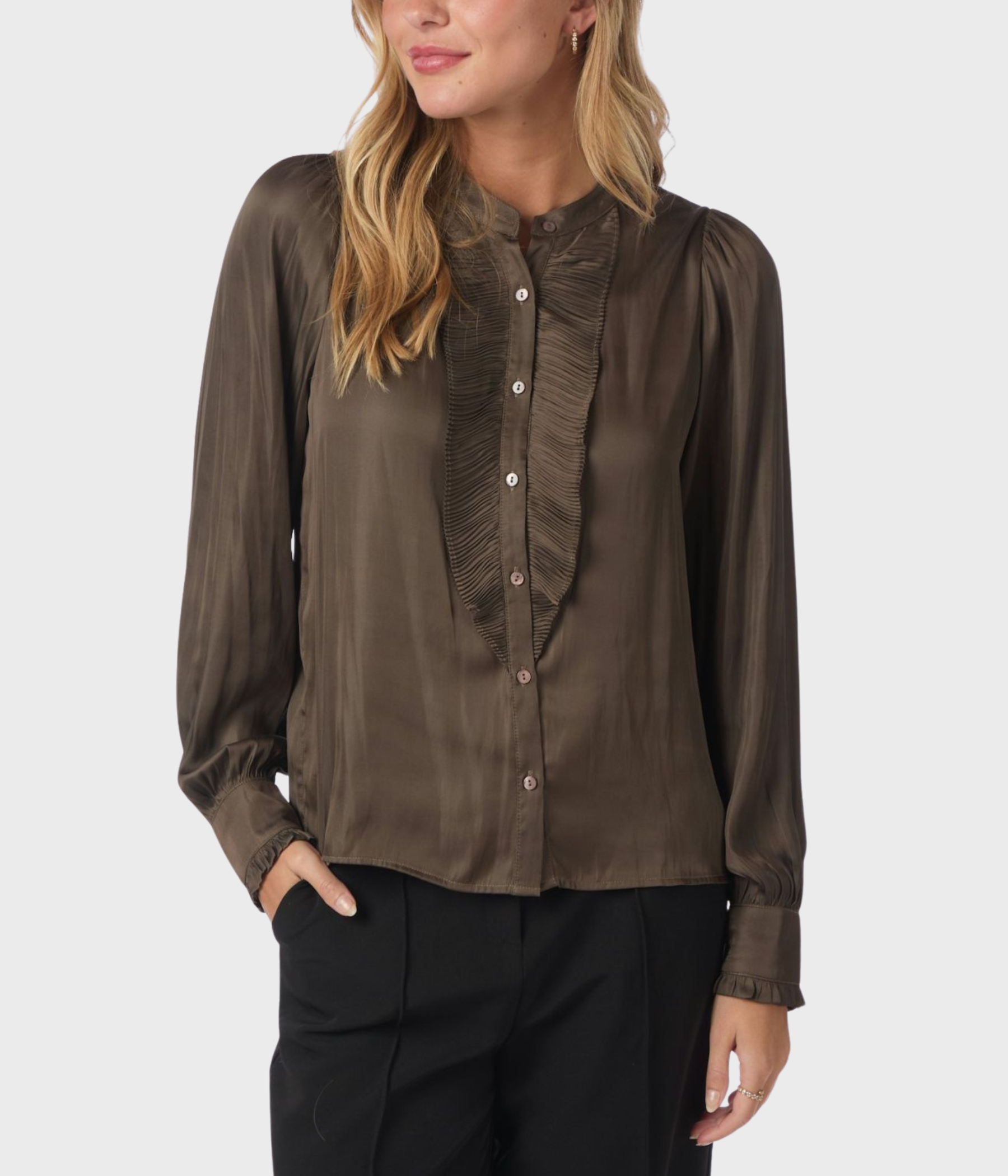 Zola Blouse. (210 BROWN)