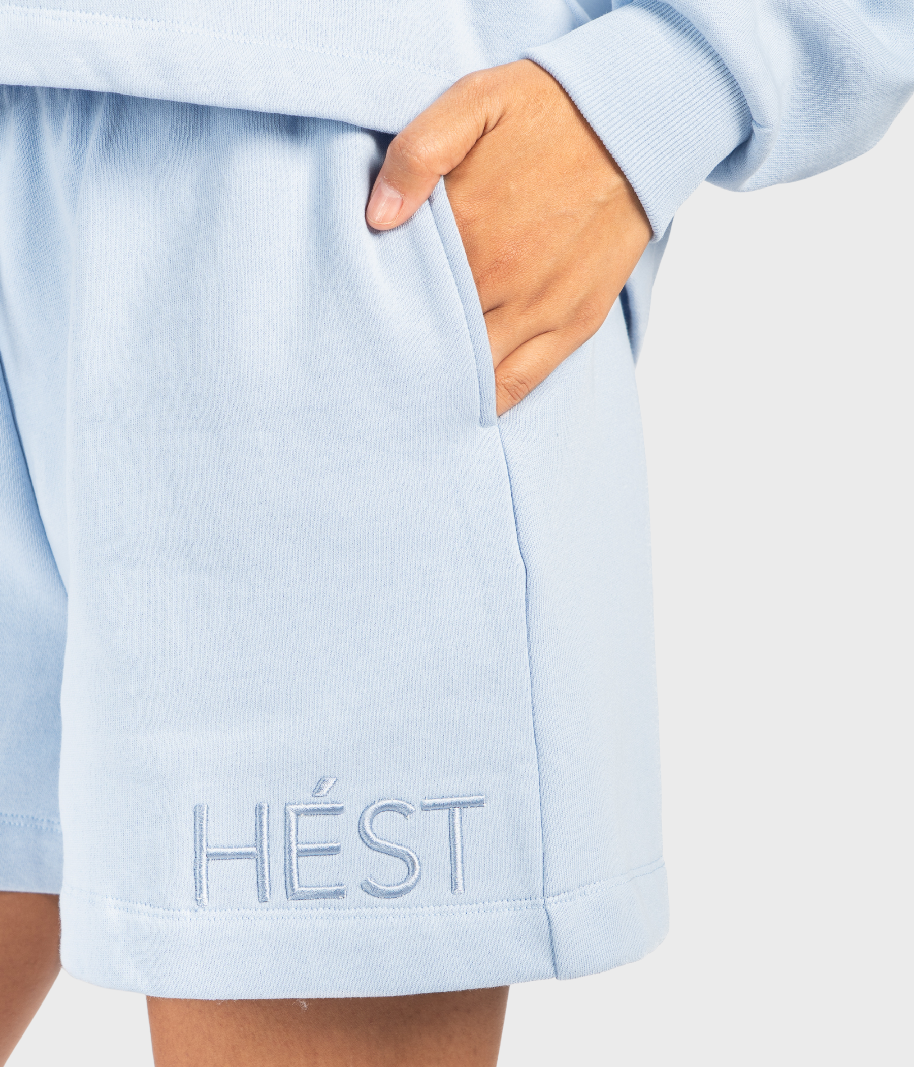 GABRIELA Shorts (4009 Skyway)