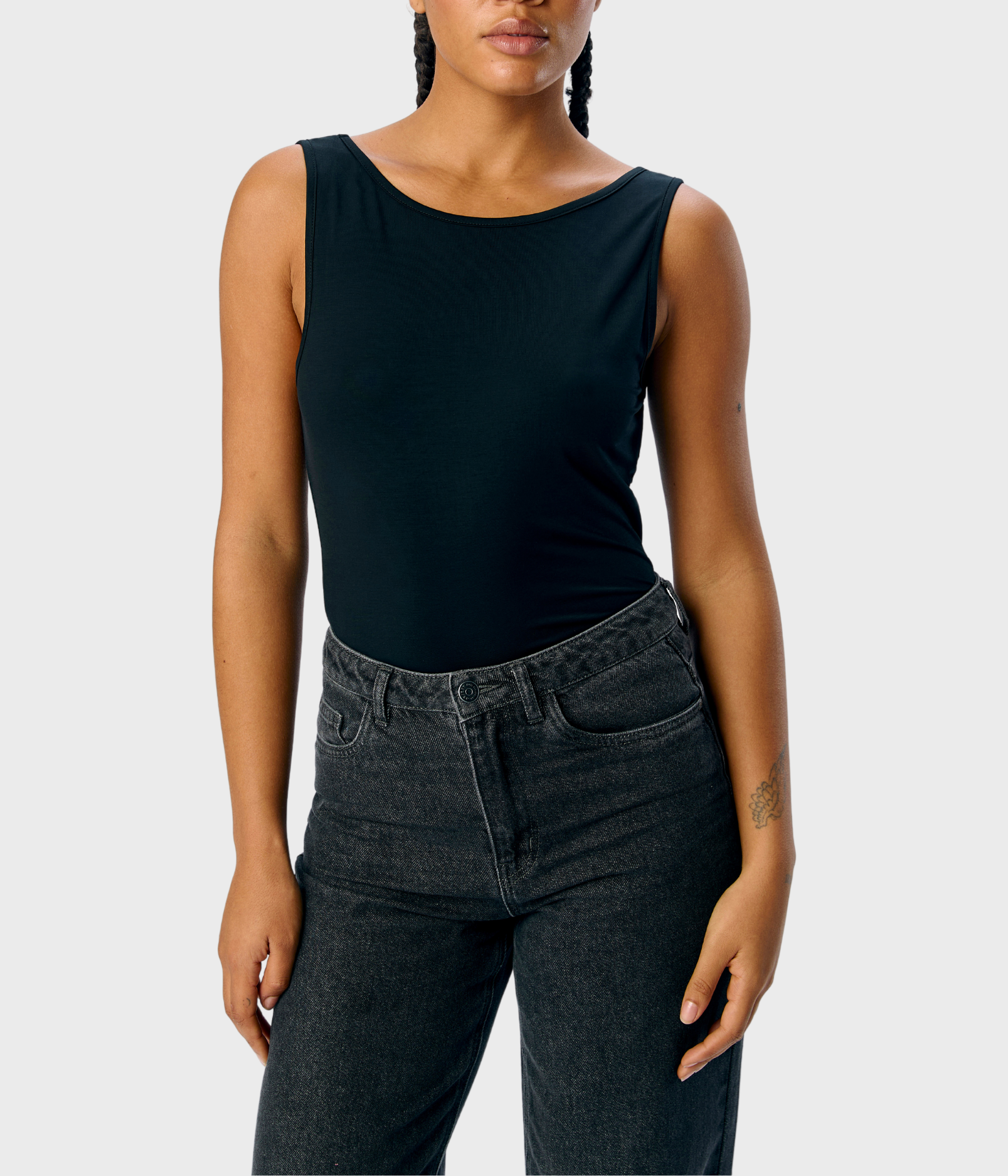 OBJLEENA SUS S/L TANK TOP NOOS (Black)