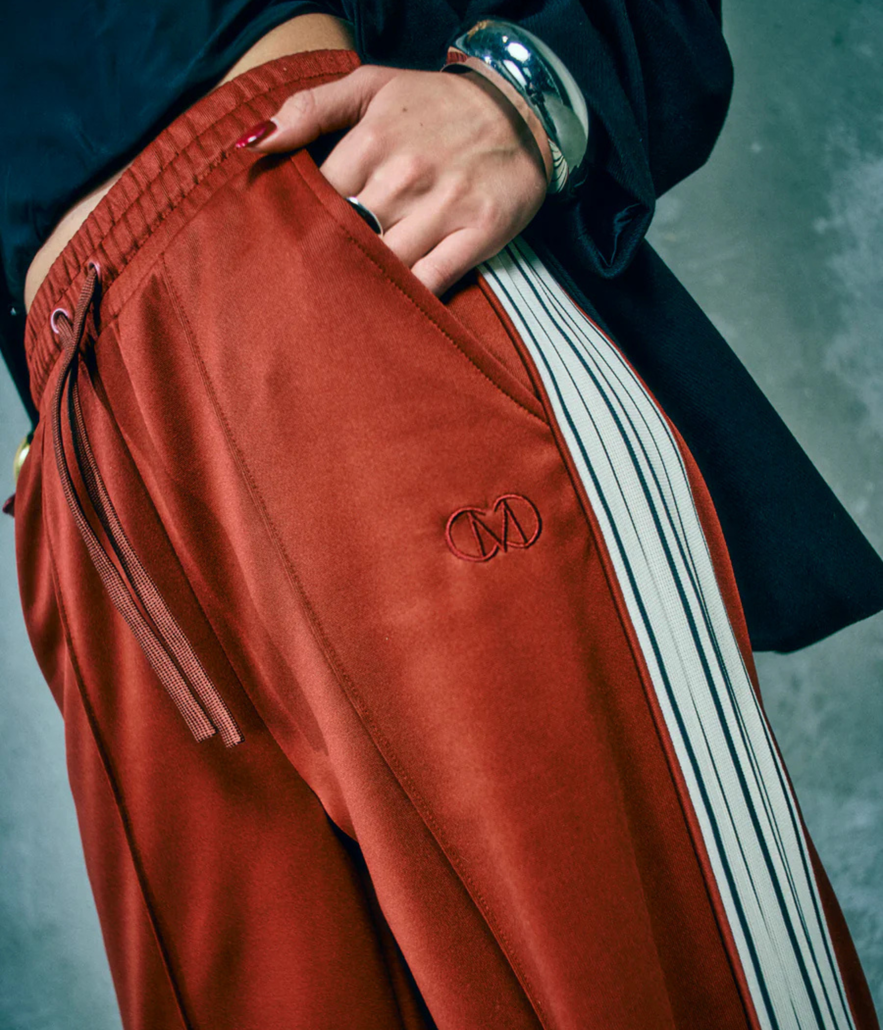 CMADA-SWEATPANTS (1318 Red Pear)