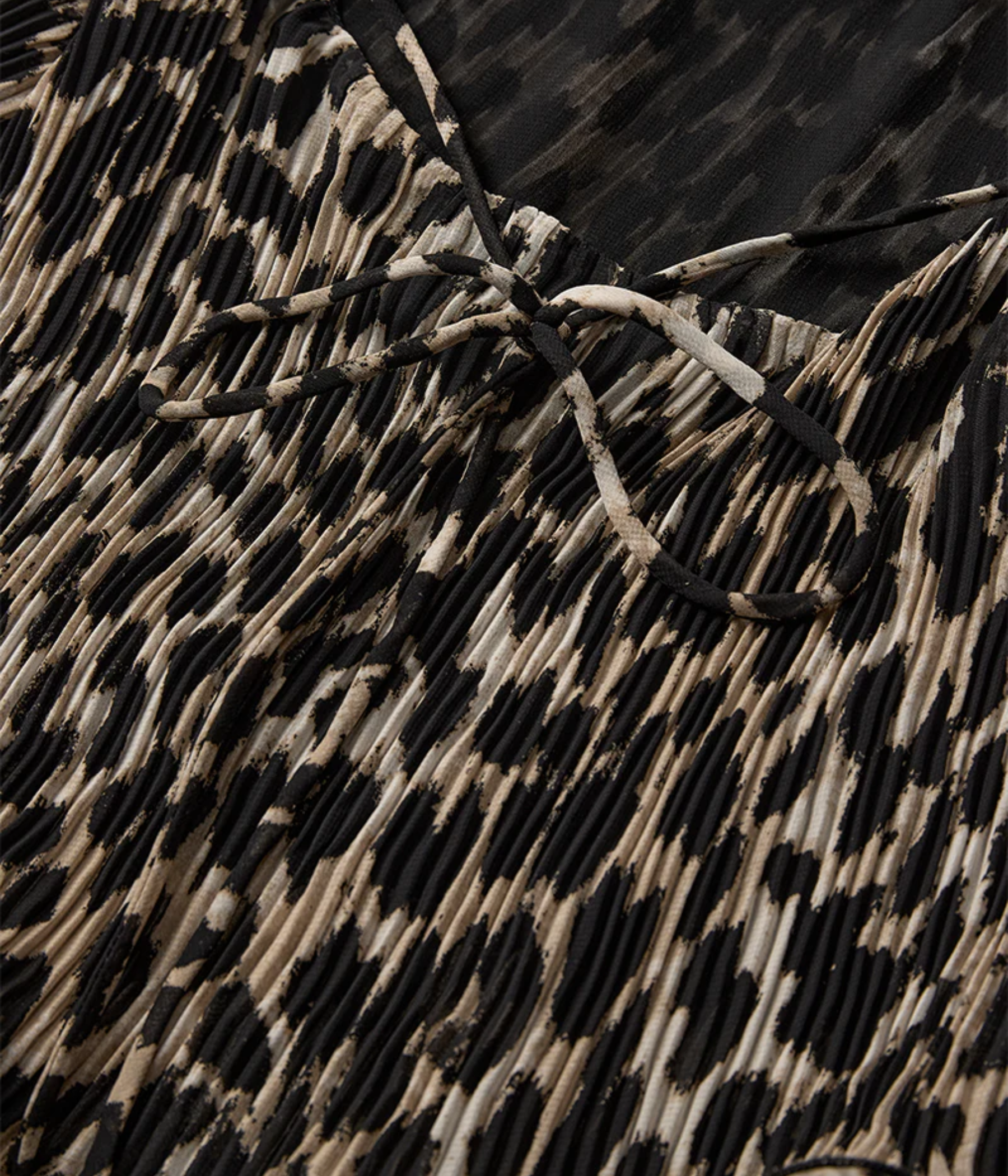 CMKIRA-DRESS (9360 Peyote w. Black)