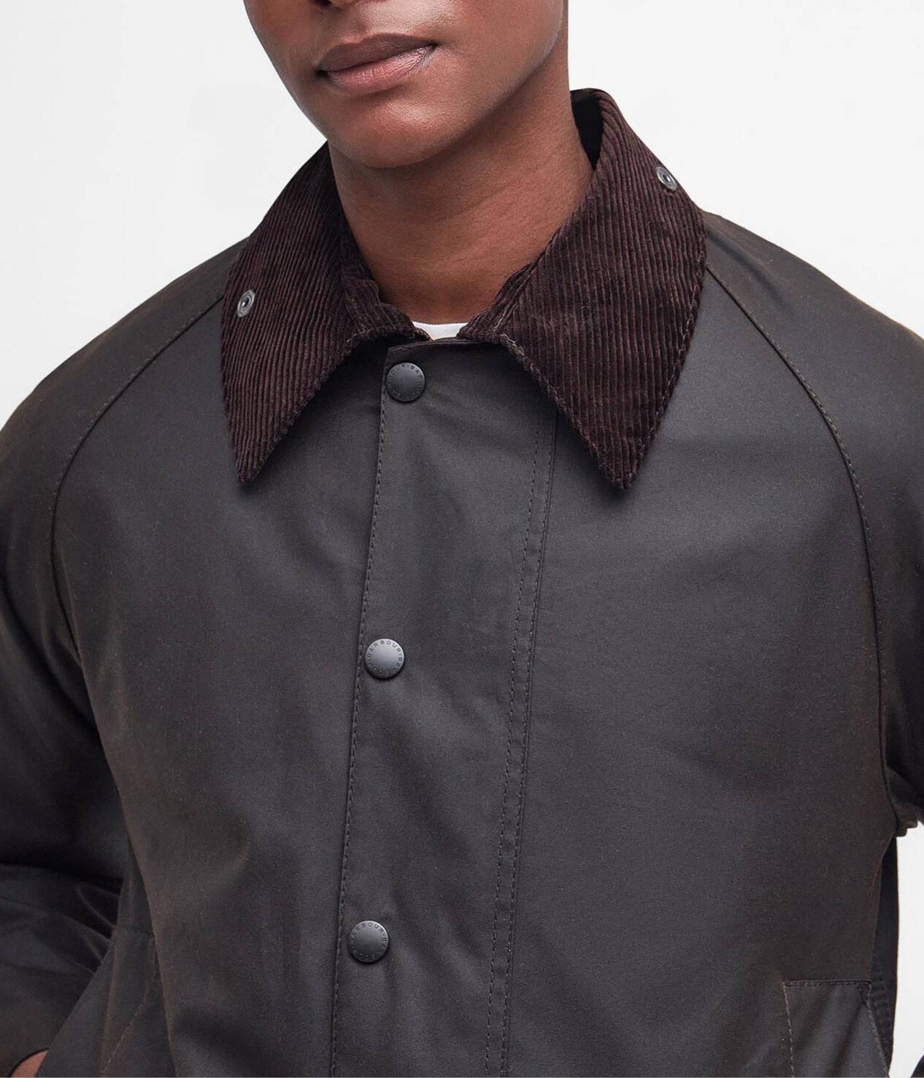 Classic Beaufort Wax Jacket. (OL71 Olive)