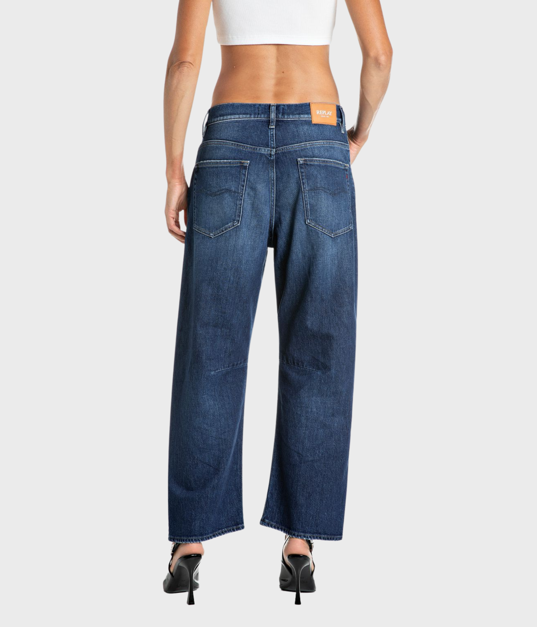 Janie (C007 DARK BLUE dark enzymatic stone wash)