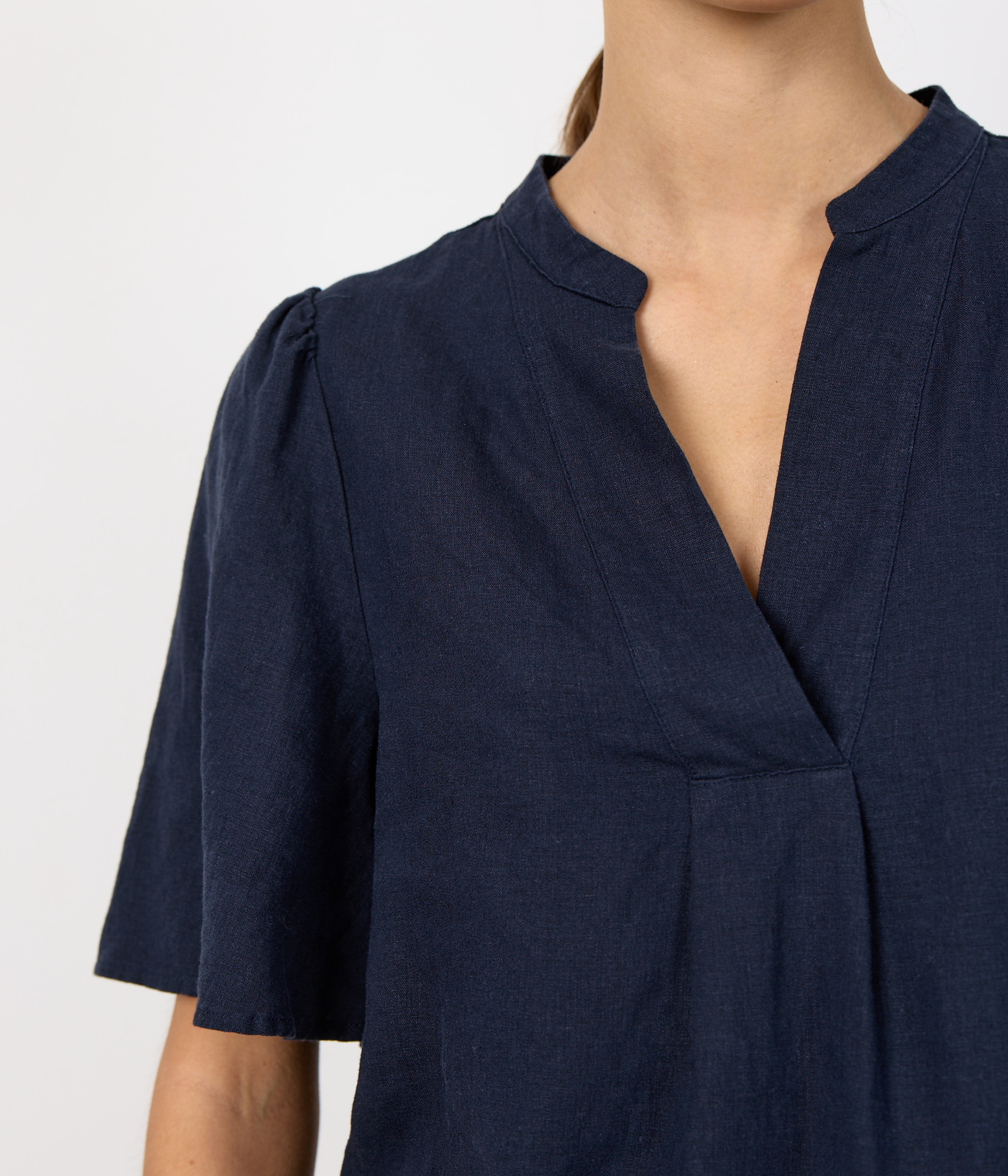 LR-NAJA 32 (6995 DARK NAVY) - D.O. Design Only