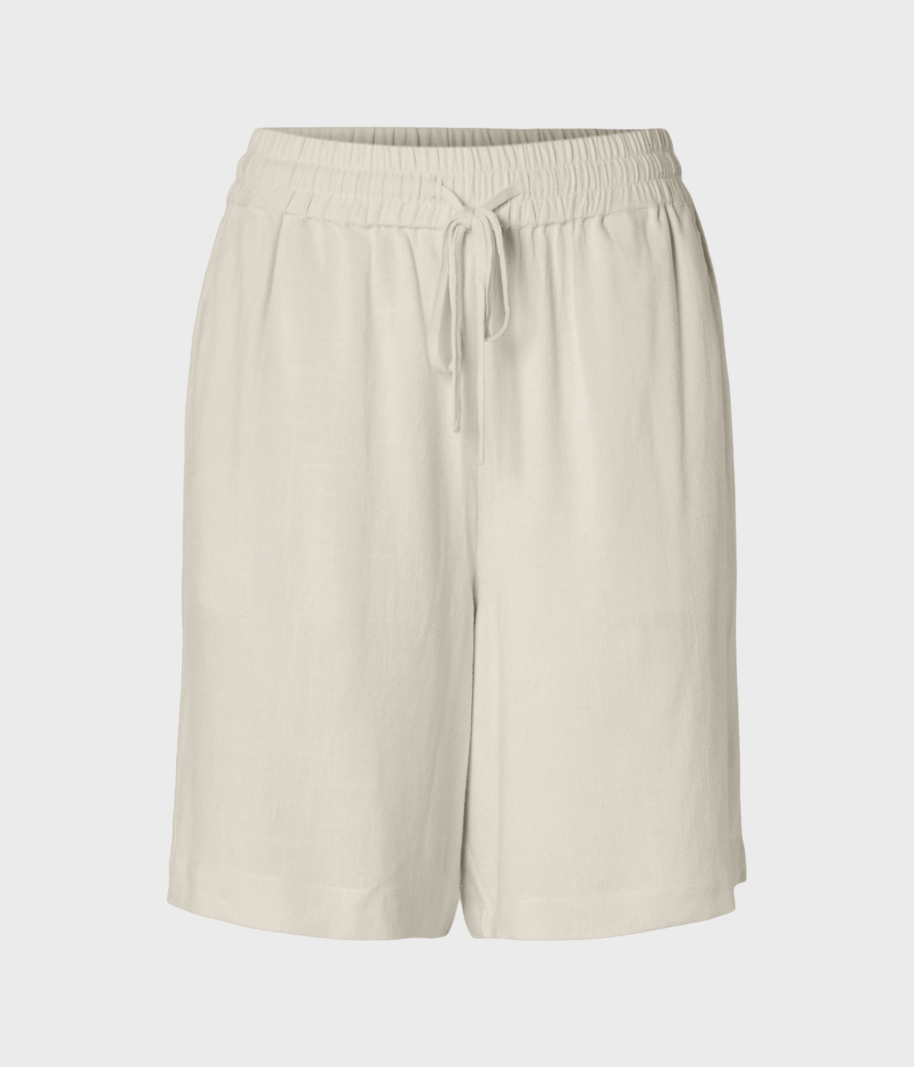 Ett par shorts från Selected Femme