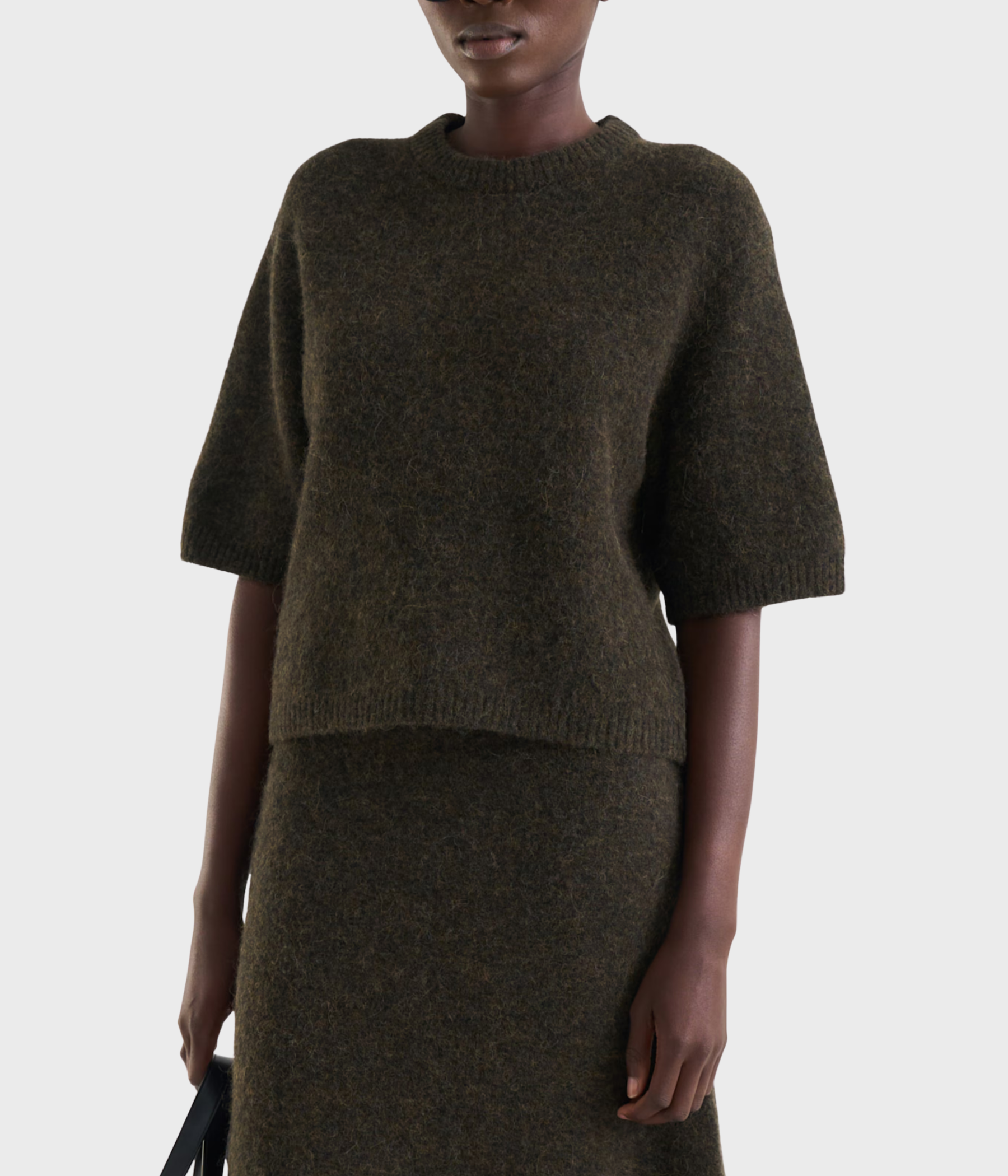 Madina Short Sleeve Knit (DK OLIVE)