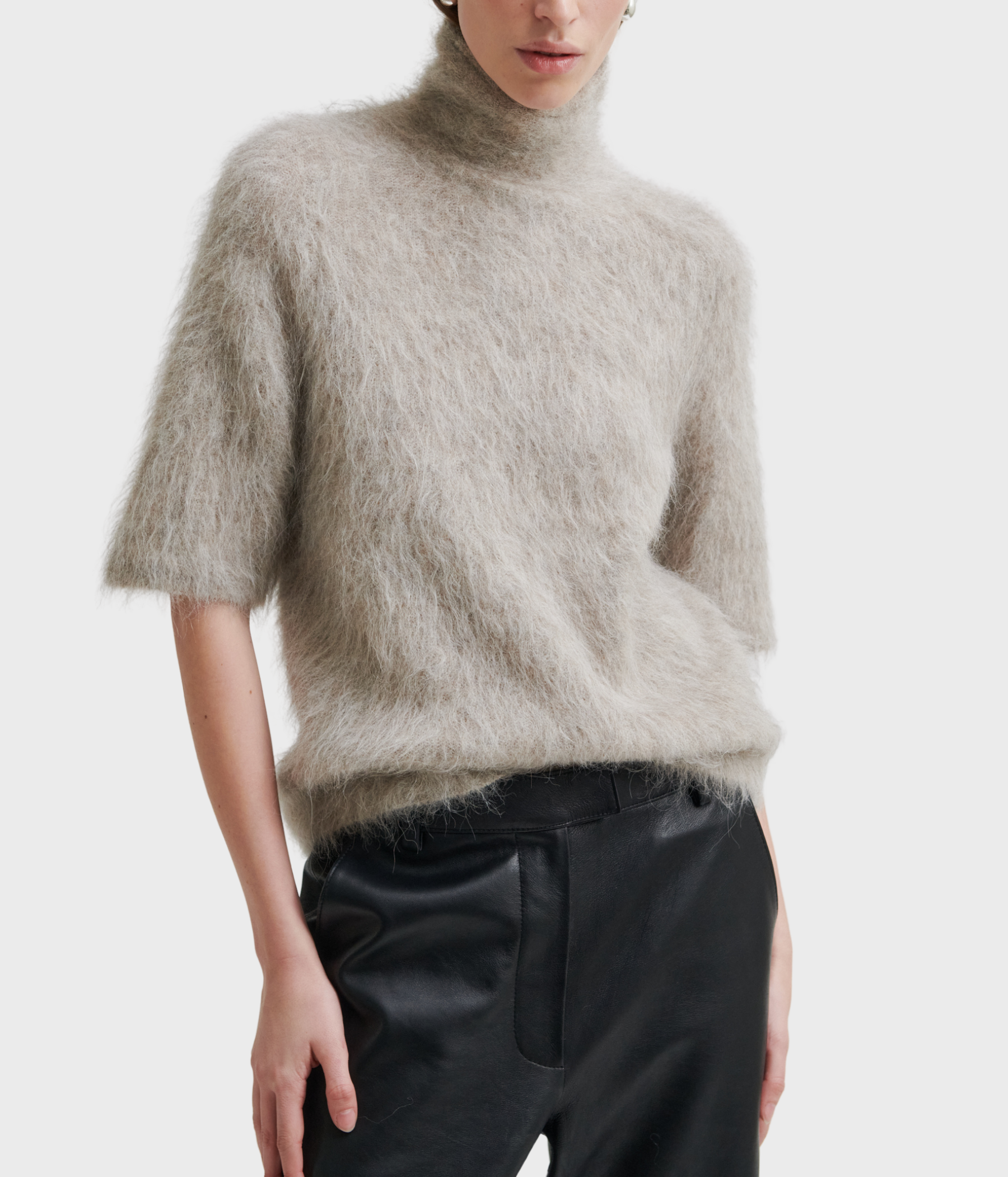 Karla Knit SS. (1043 Pumice Stone)
