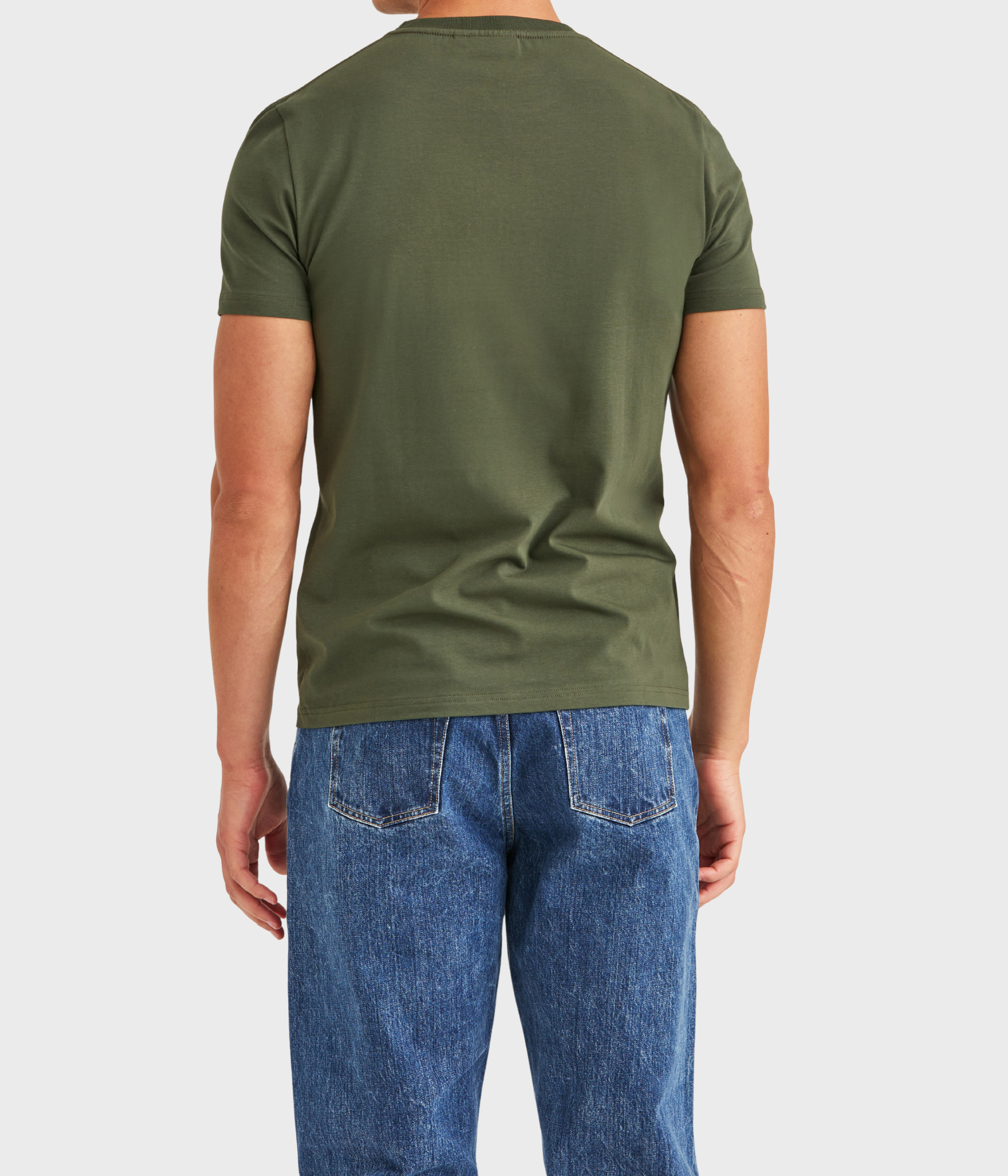 James Tee. (78 Olive)
