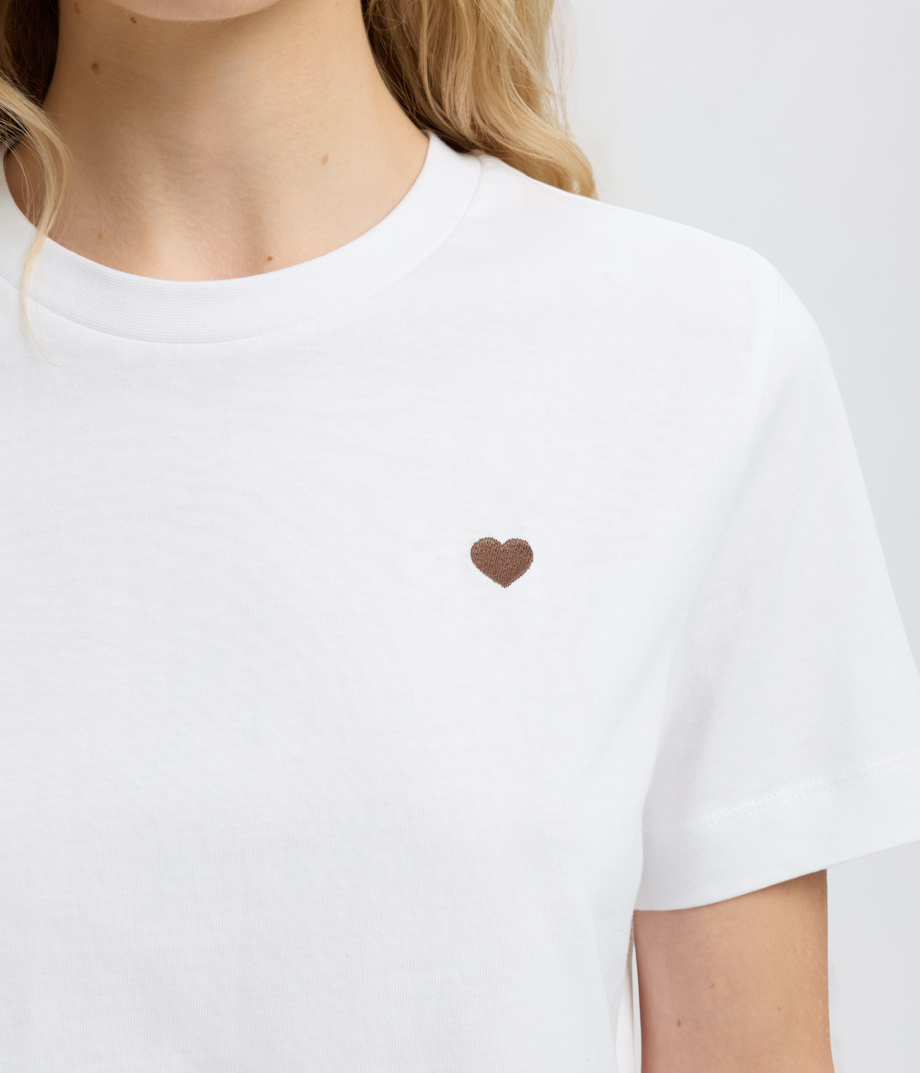 Slfella Ss Emb Boxy Tee Ft. (Bright White_Brown Heart EMB)