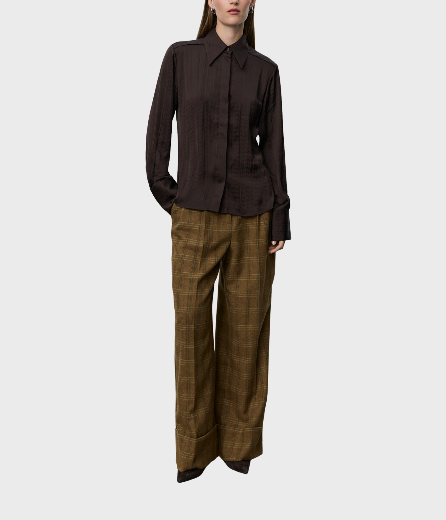 Wildasw Fitted Shirt (7025 Dark brown)