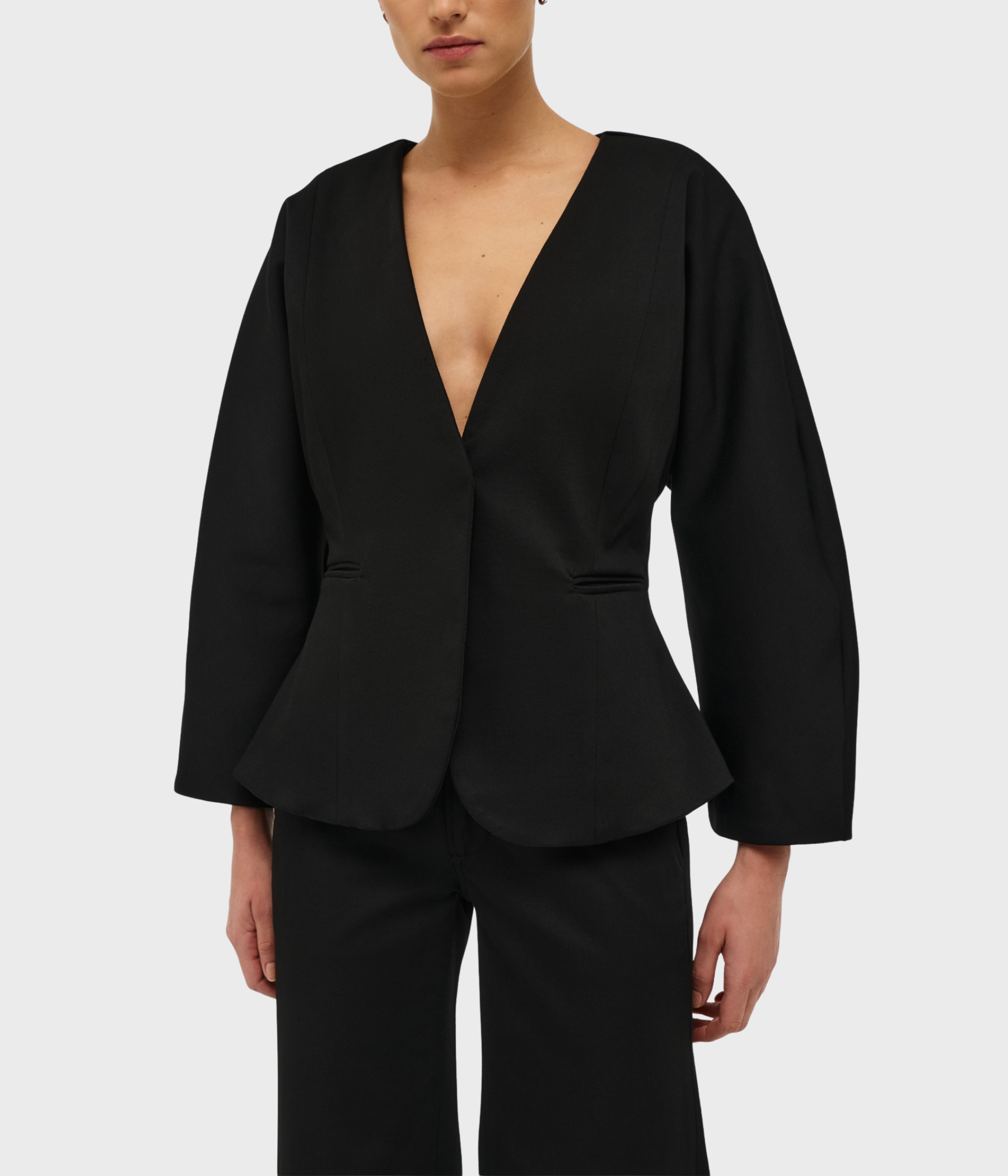 SCULPT SCUBA JACKET (100 Black)