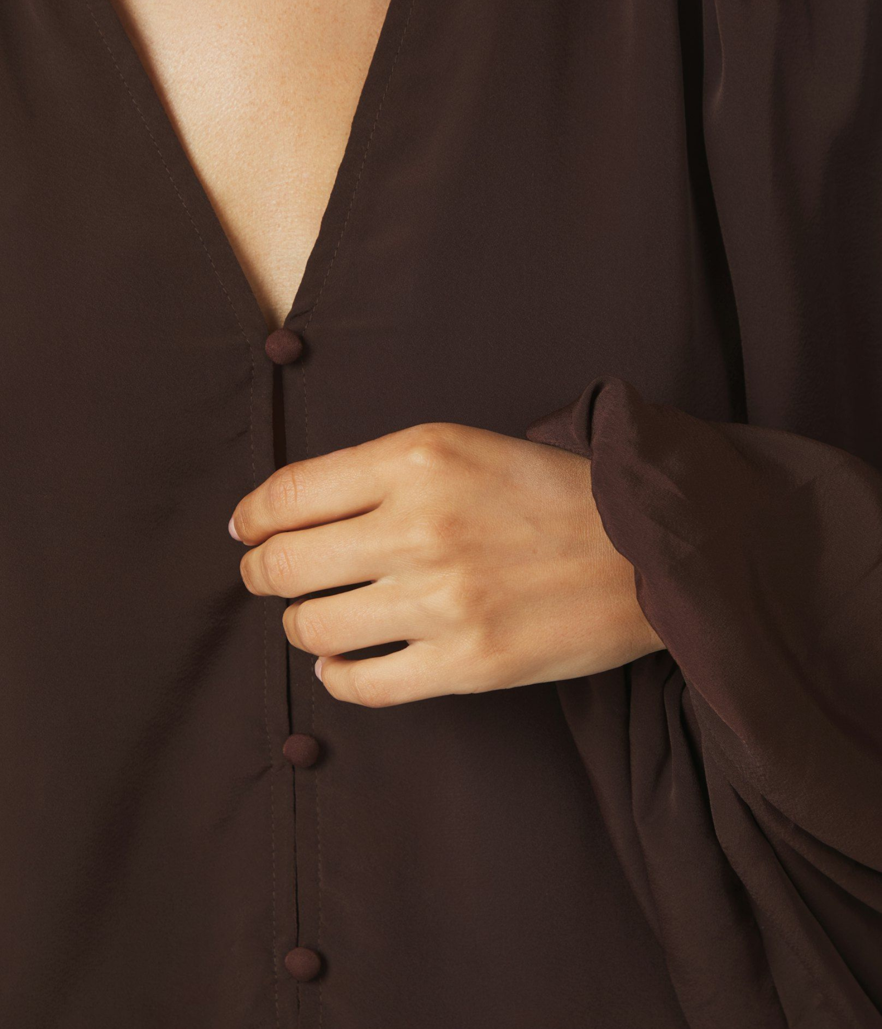 Vivette Woven Blouse (676 DARK BROWN)
