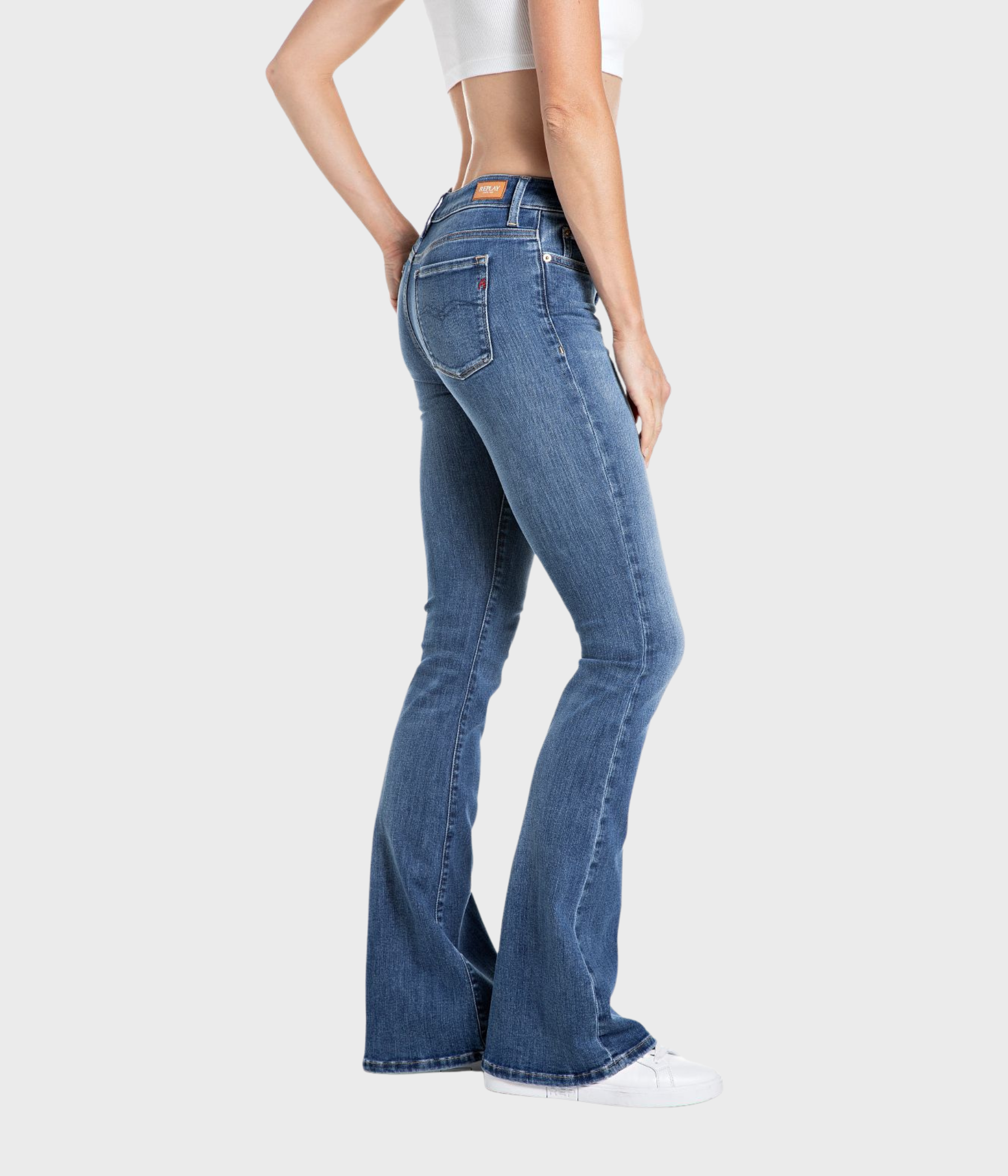 JOELLA Flare (009 MEDIUM BLUE dark enzymatic stone wash)