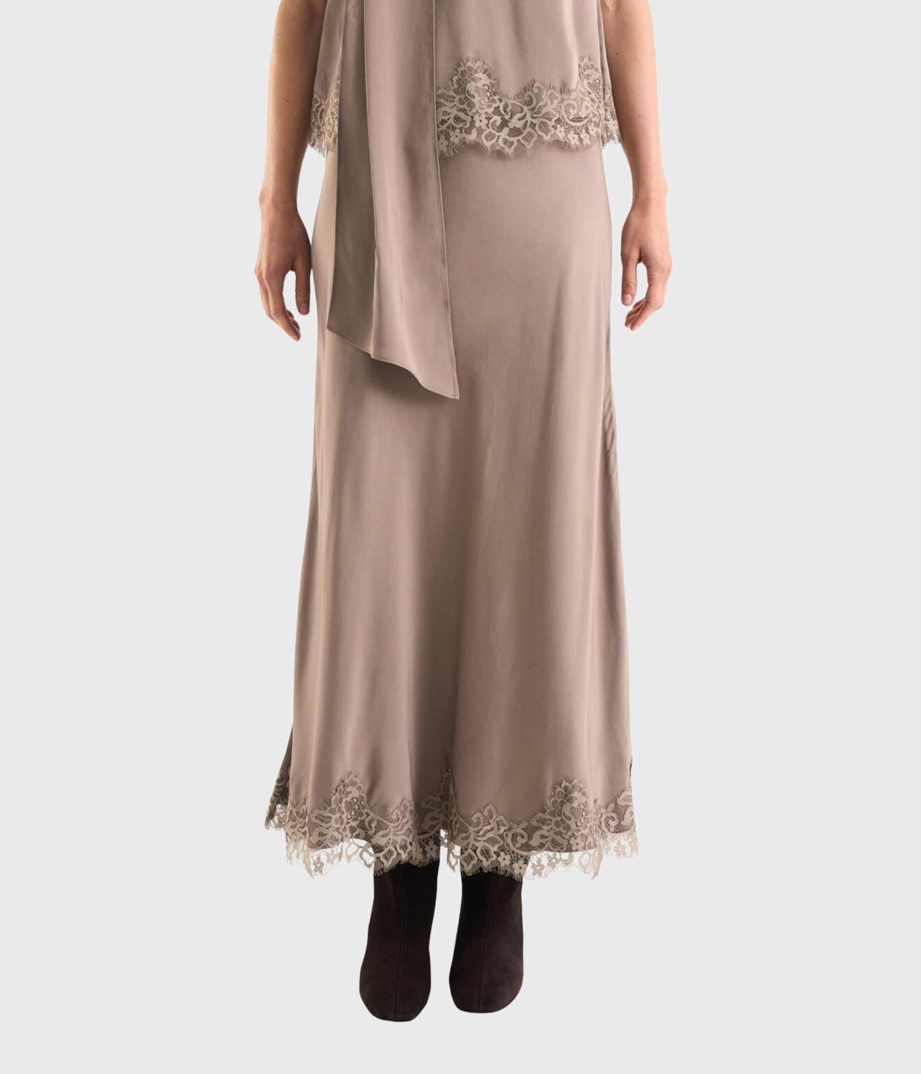 Aurelia Lace Skirt (Dk Taupe)