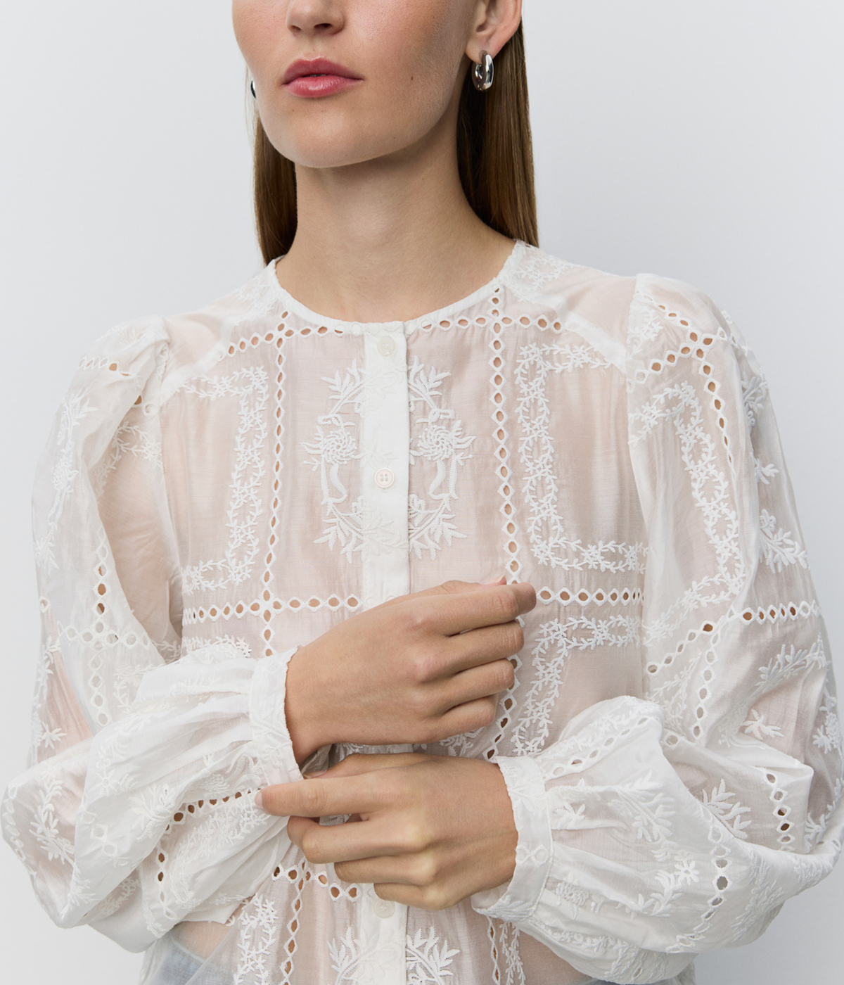 Corasw Detailed Embroidery Shirt (0101 Off white)