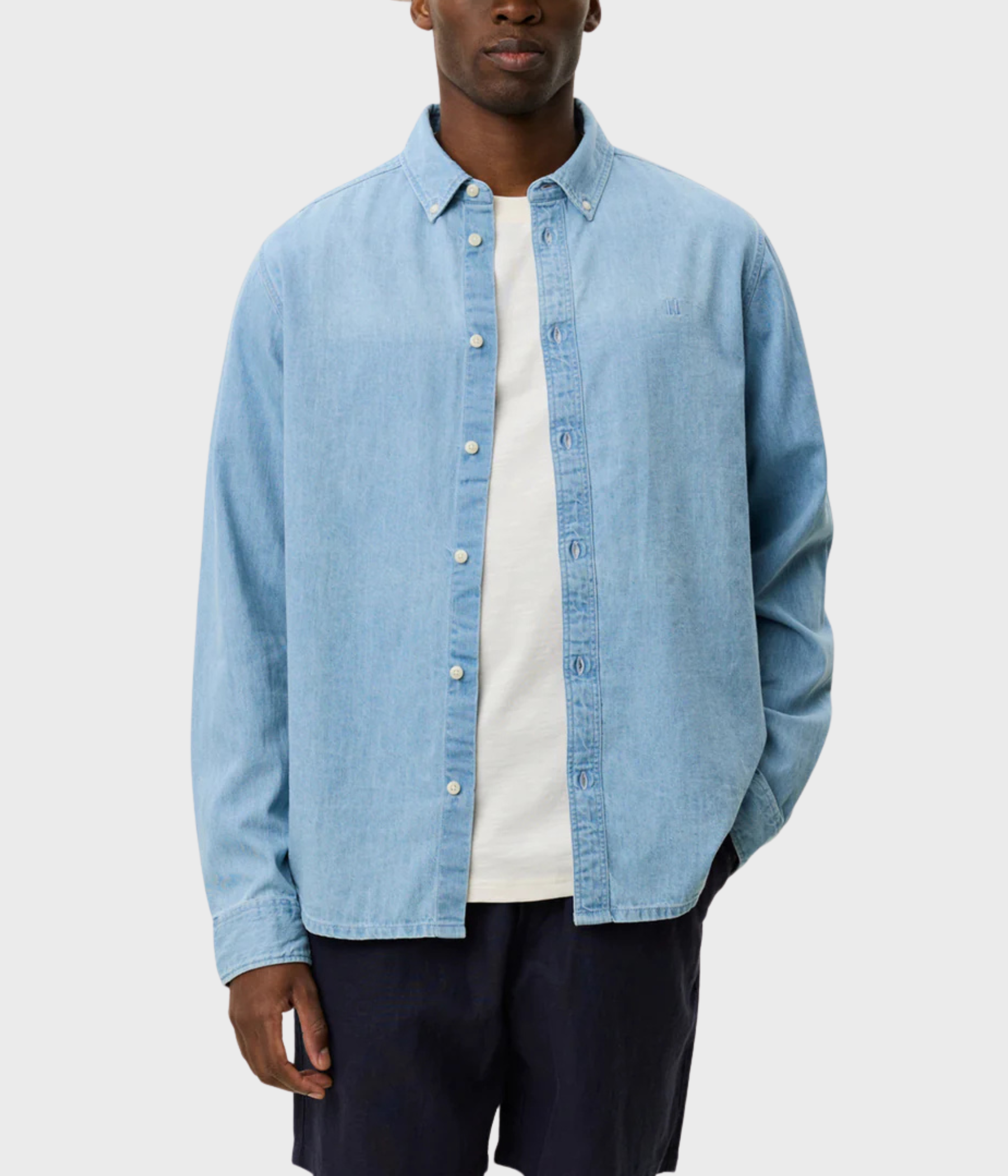 Konrad Denim Shirt (Light Indigo Wash)