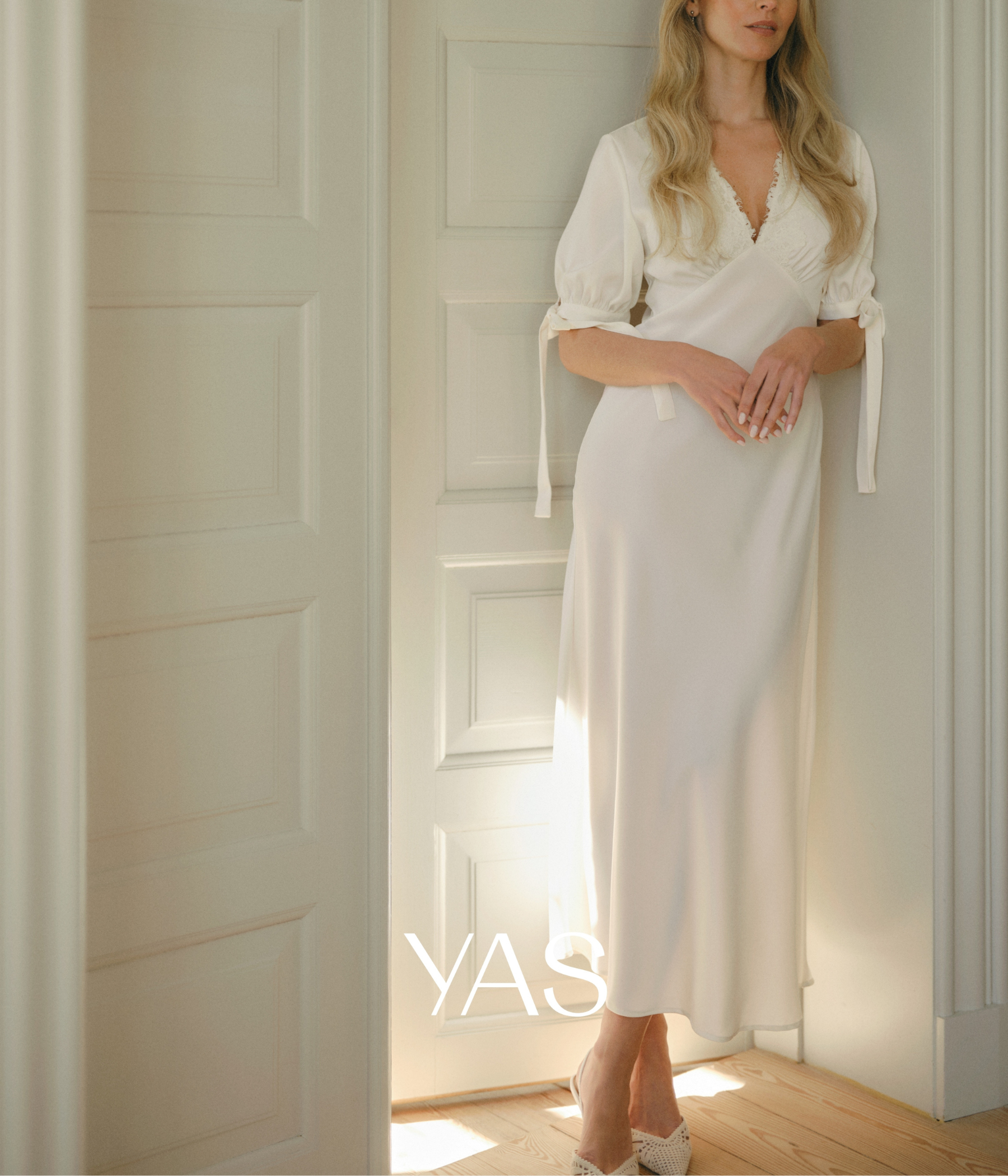 Yaspella 2/4 Long Dress S. - (Pristine)