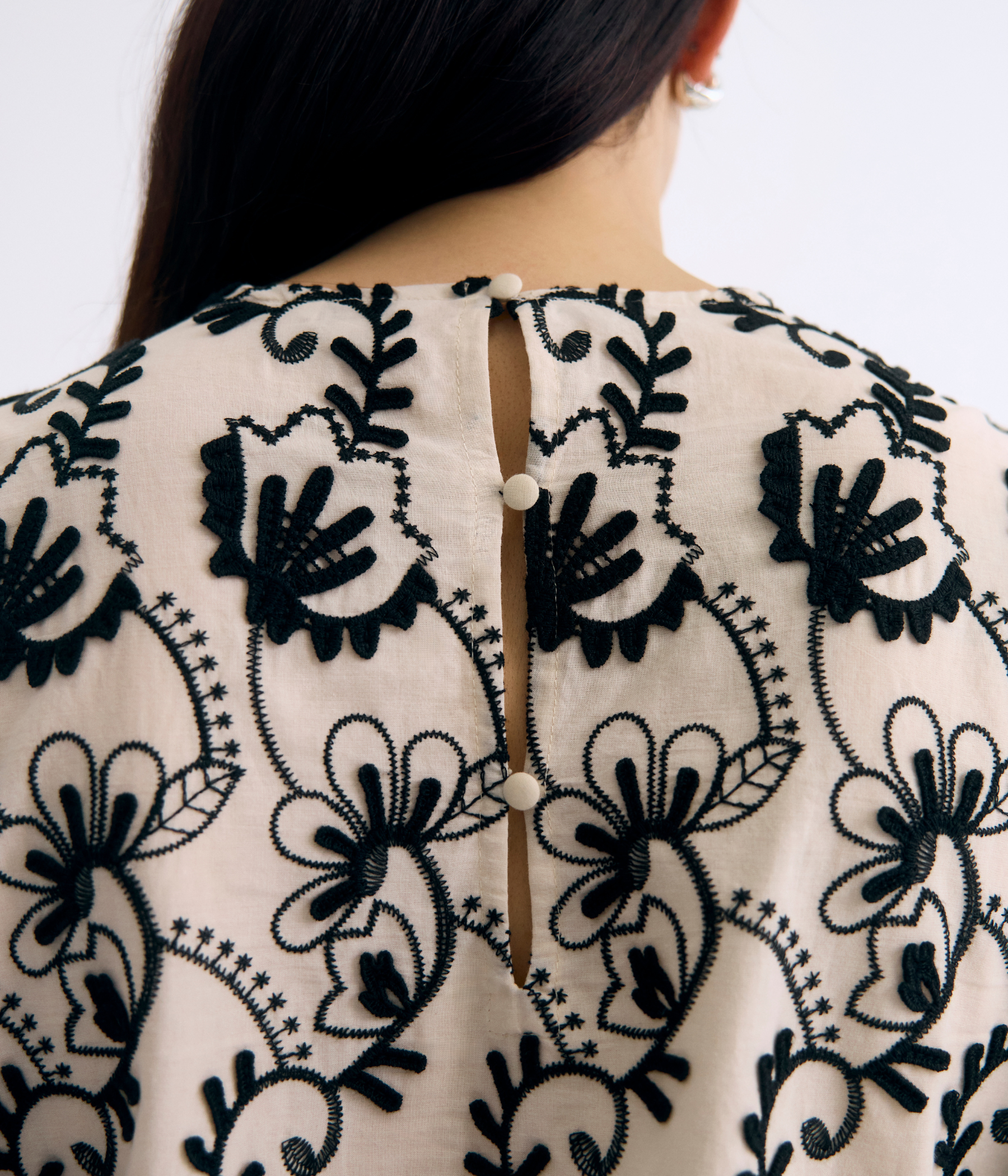 OBJMYA RE L/S TOP NOOS (Sandshell AOP:Black)