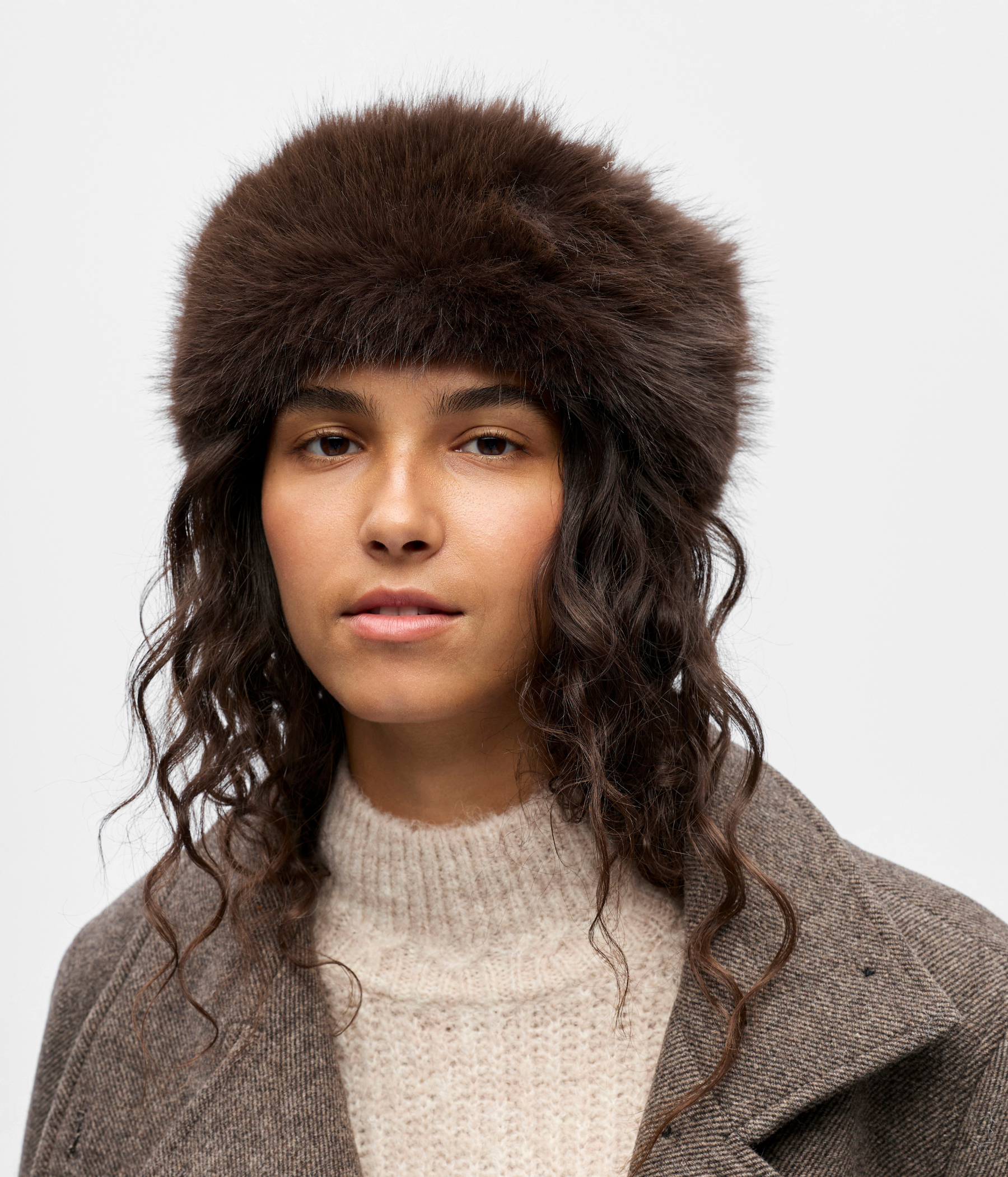 OBJJUNE BUCKET HAT 141. (Seal Brown)