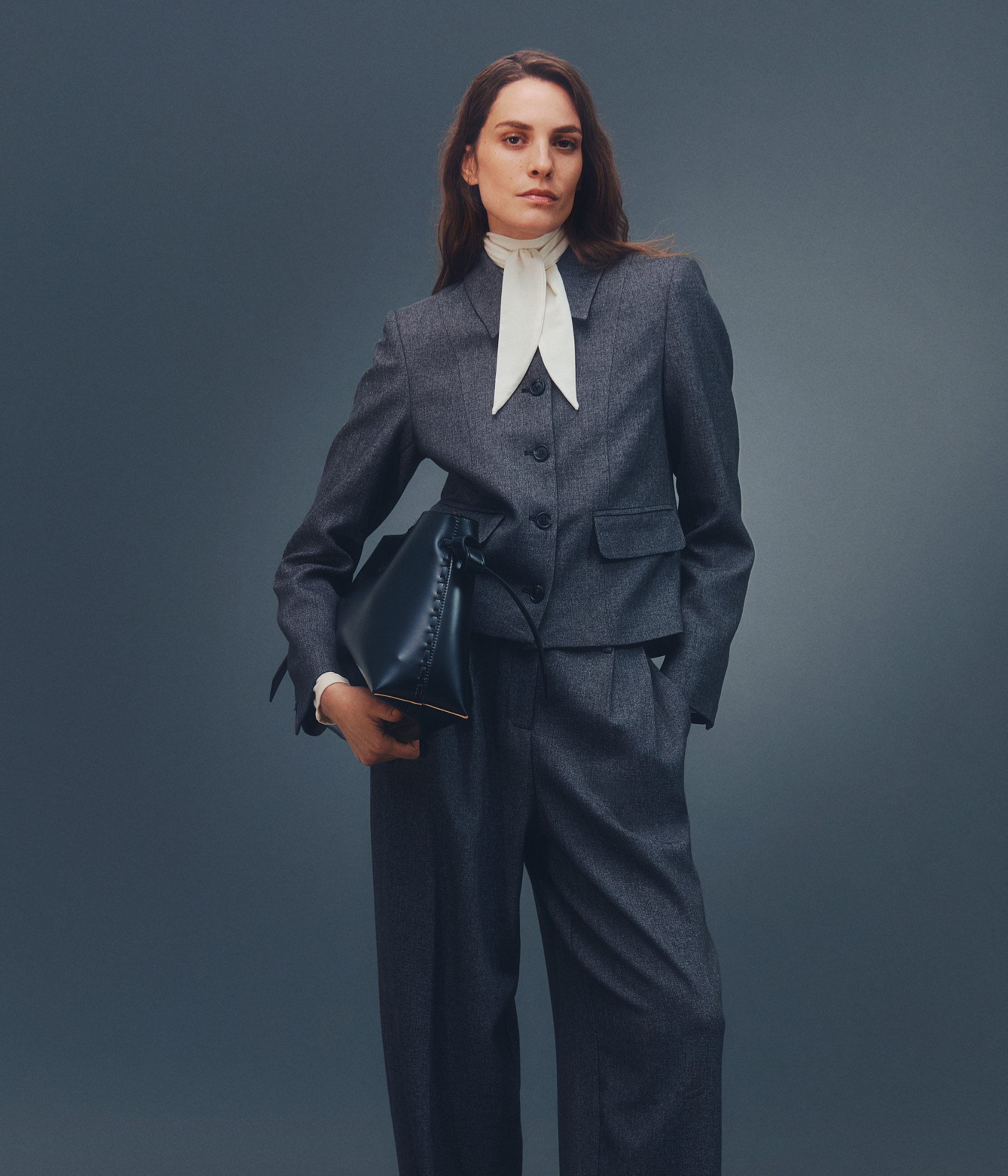 SLFFITTED CAMILLA SHORT BLAZER. (Black Detail:STRUCTURE)