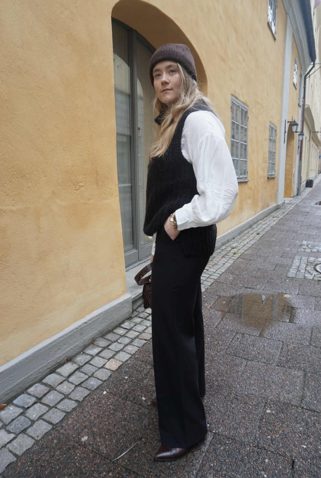 Dena 285 NOOS. (02292 Black Glow)