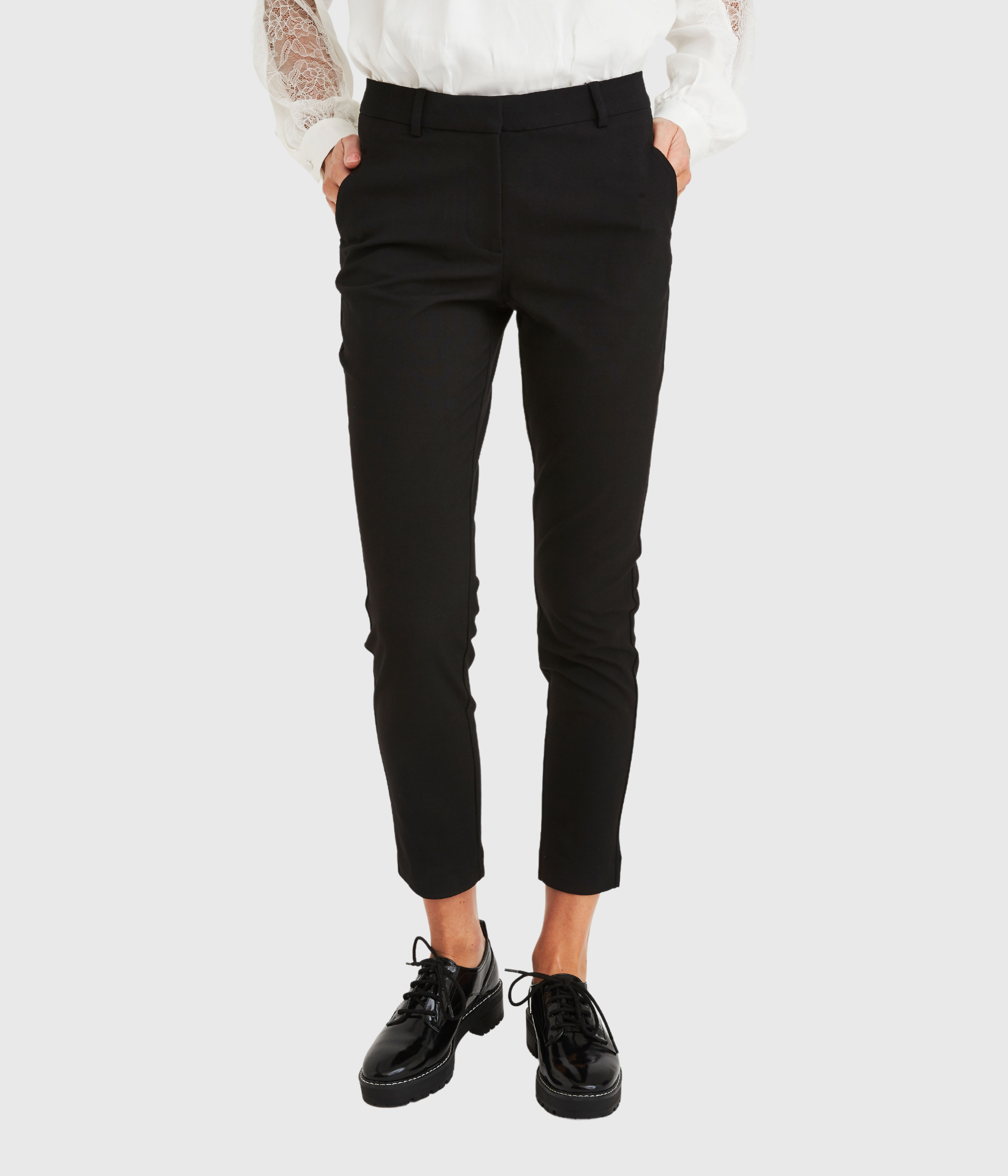 Ankellång kostymbyxa för henne