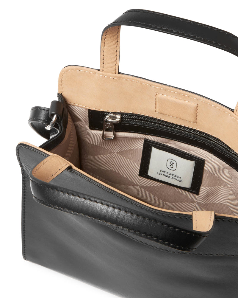 Mia (0001 BLACK)