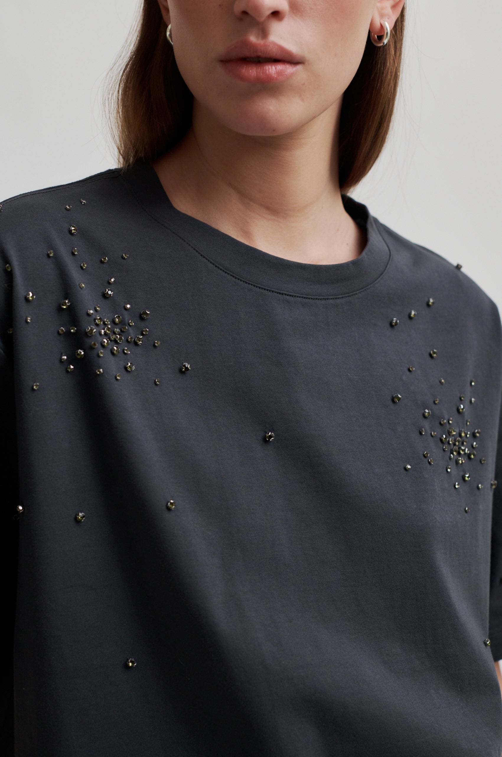 Glitta Sparkling Tee (7037 Volcanic Ash)