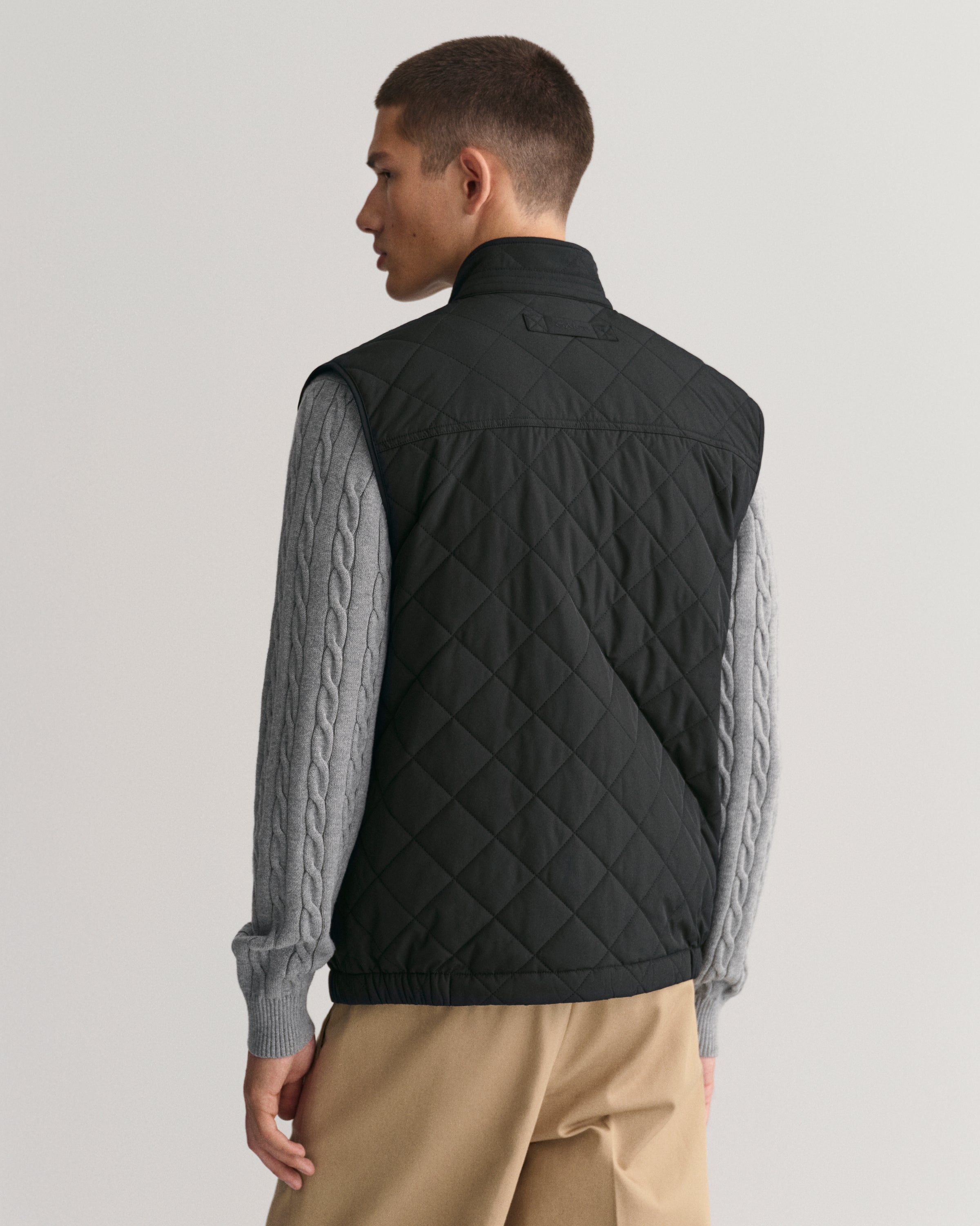 QUILTED WINDCHEATER VEST (5 BLACK)