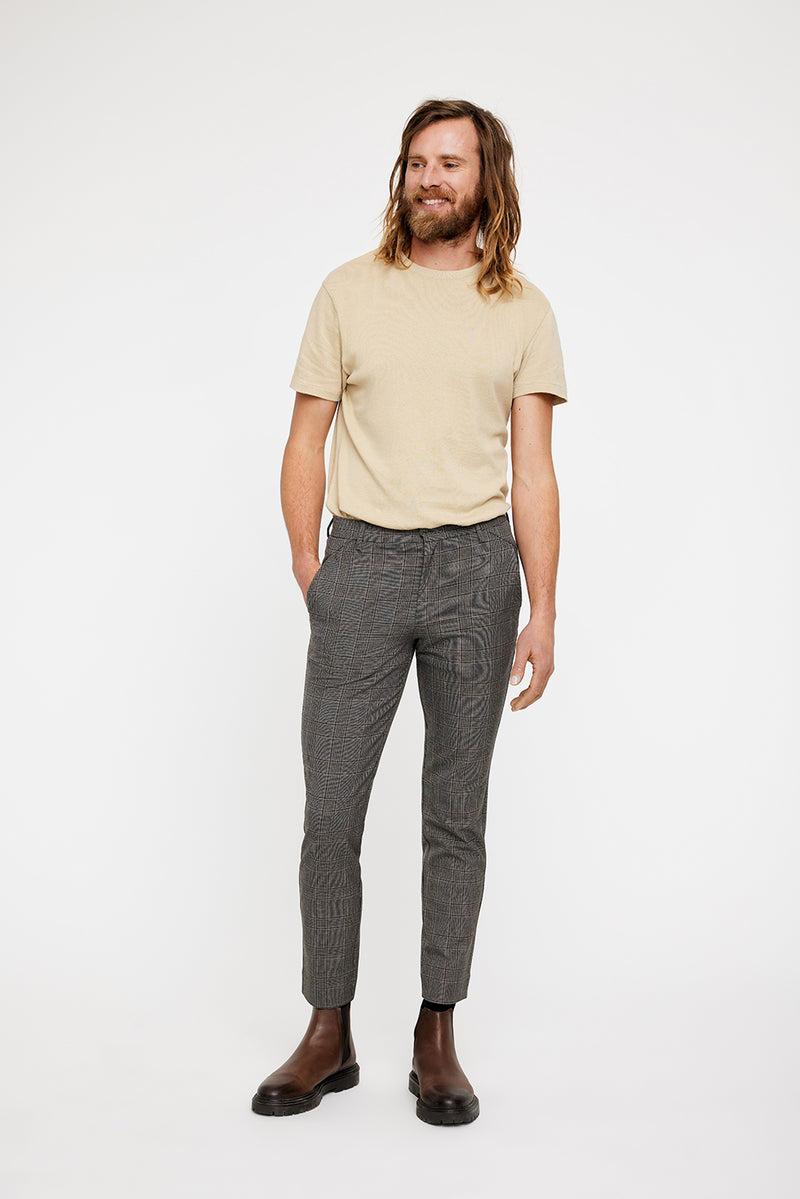 Josh (31000 Navy Sand Check)
