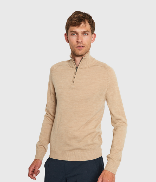 stickad turtleneck herr, sandfärg