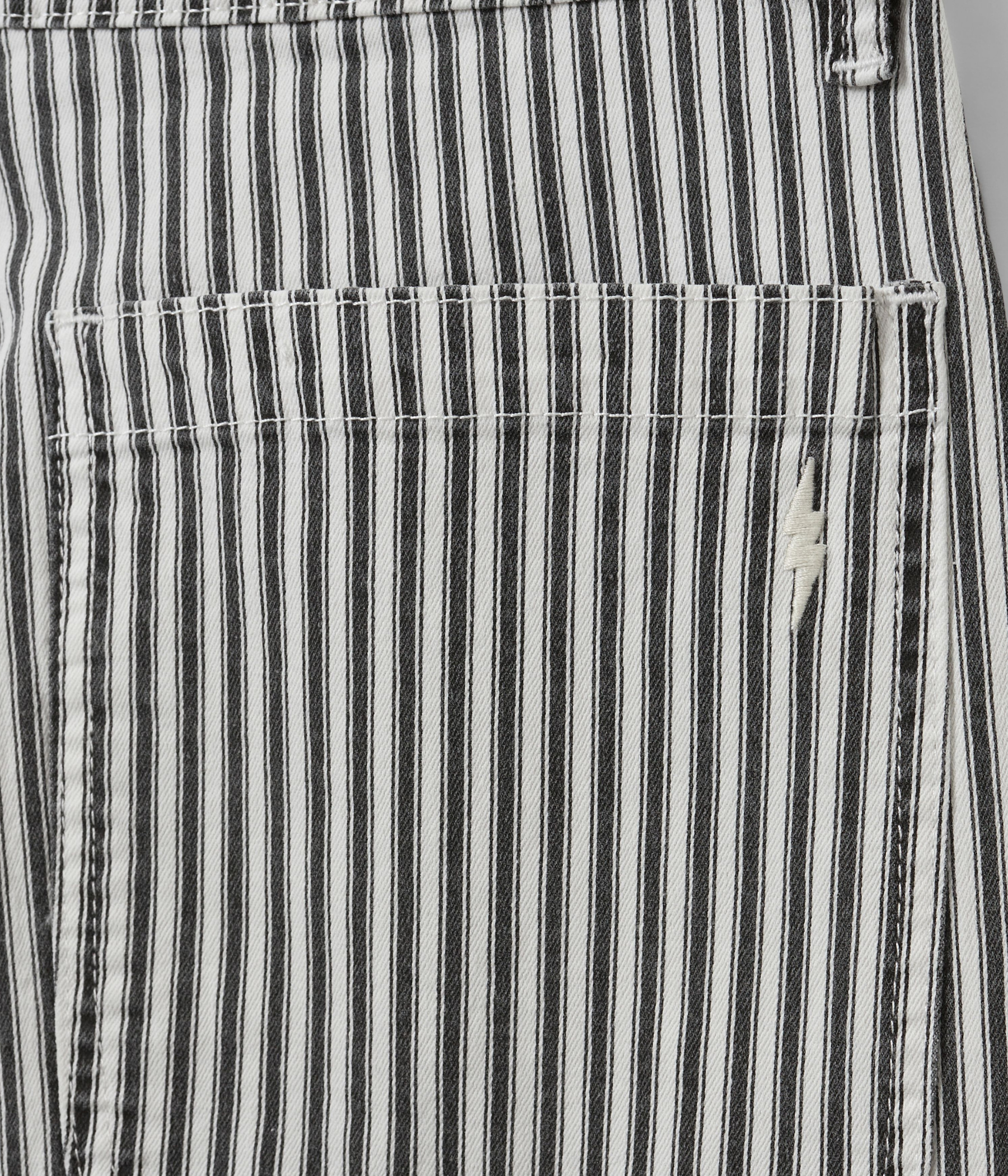 LUCCASW JEANS (1017 Black striped)