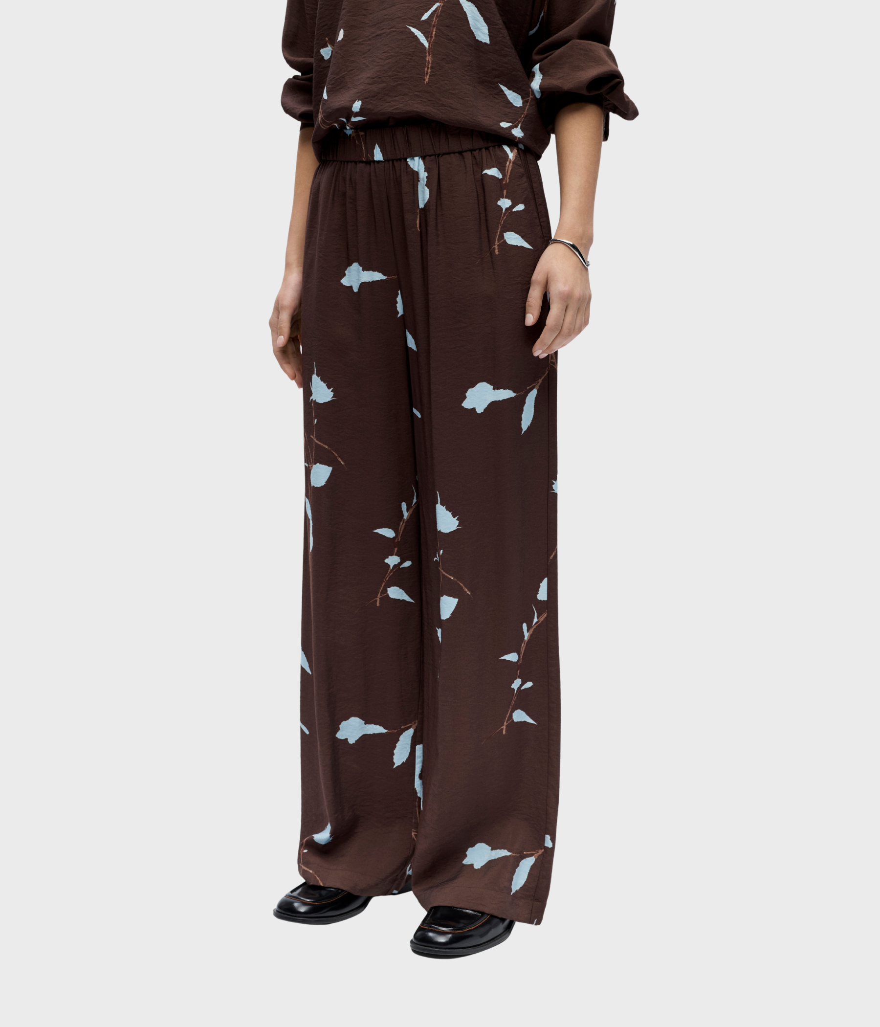 OBJBRIE MW WIDE PANT 143 (Seal Brown AOP:Winter sky flowers)