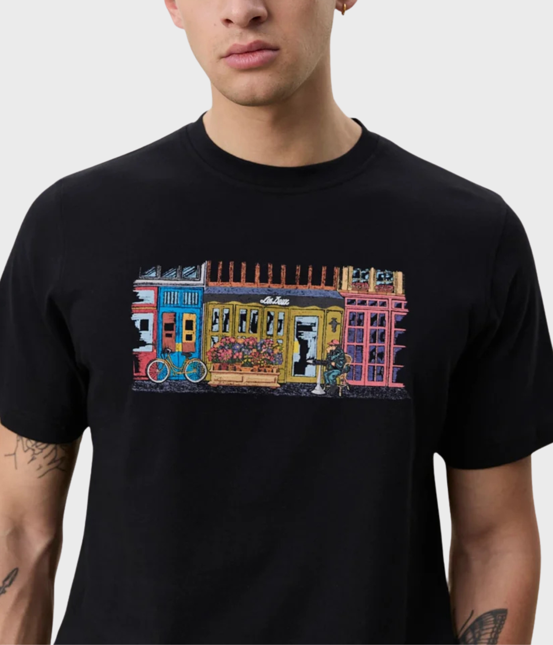 Market T-Shirt (100 Black)