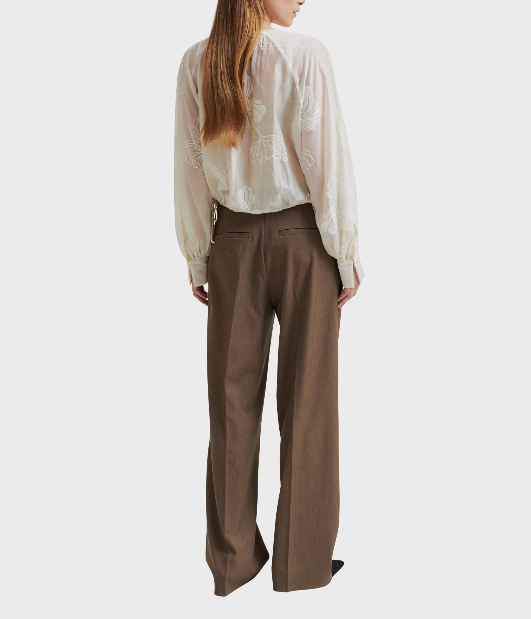 Veria Blouse (0508 Tofu)